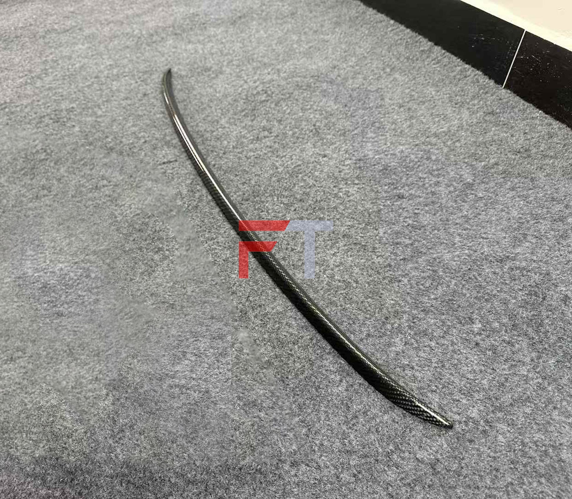 Dry carbon fiber trunk ducktail deck lid spoiler for Porsche 718 Spyder 982 2019-2025