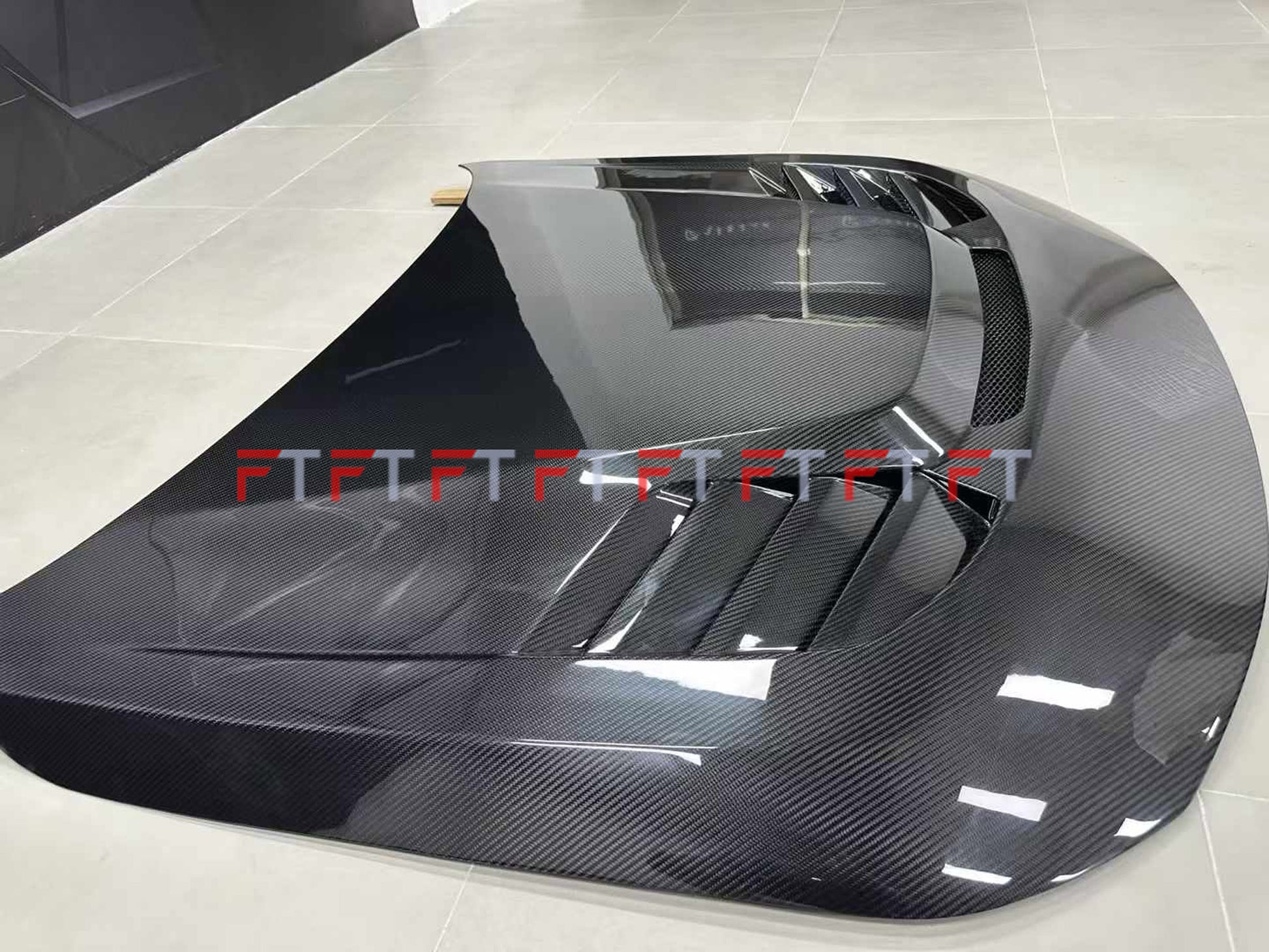 Dry carbon fiber hood bonnet for new BMW M2 G87 Competition 2023+ VRS
