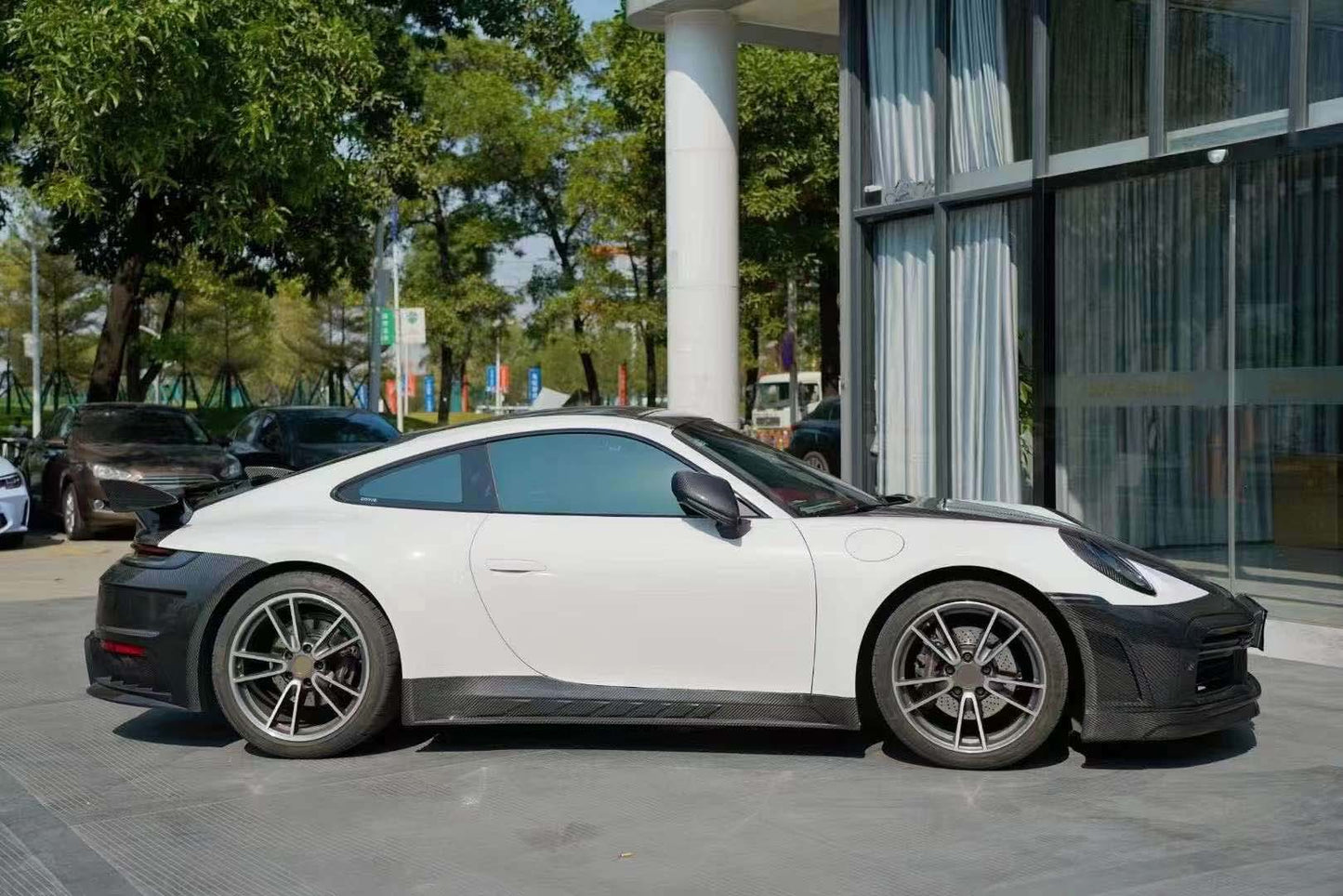 Dry Carbon Fiber Body Kit For Porsche 911 992.1 Carrera S 2019 - 2024 Top Car Stinger GTR
