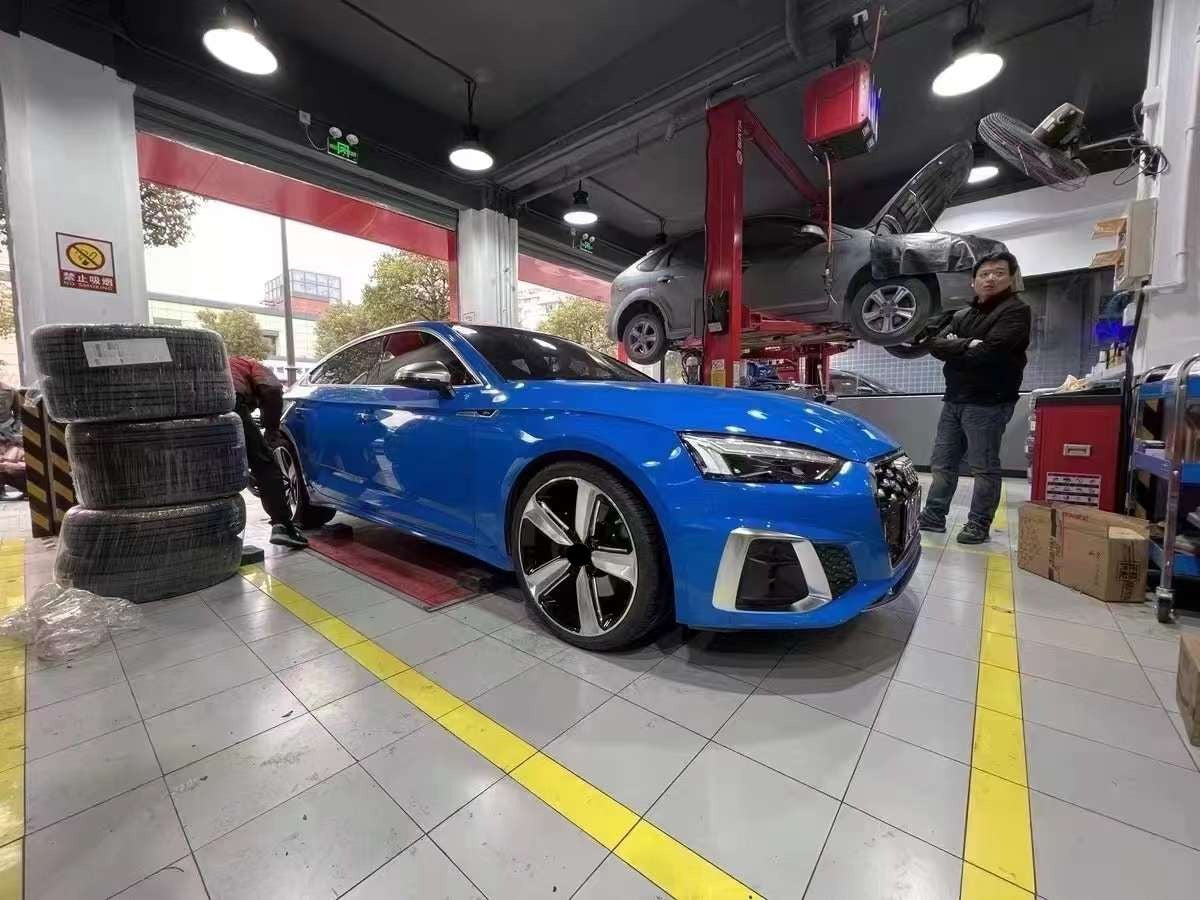 Monoblock Custom Forged Alloy Rims fits Audi A5 A6 A7 A8 RS3 RS4 RS5 RS7 R8 TT e-tron Sportback GT Q4 Q5 Q7 Q8 Q8 Sportback e-tron