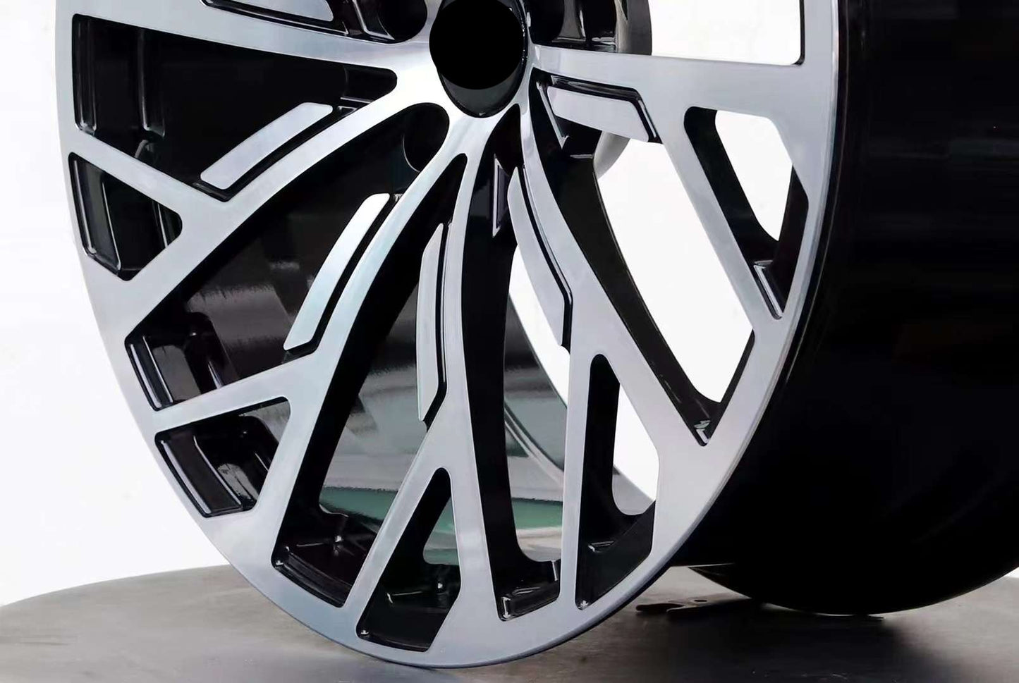 Monoblock Custom Forged Alloy Rims fits Audi A5 A6 A7 A8 RS3 RS4 RS5 RS7 R8 TT e-tron Sportback GT Q4 Q5 Q7 Q8 Q8 Sportback e-tron