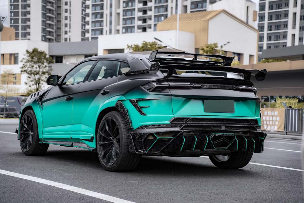 Forged carbon fiber body kit for Lamborghini Urus 2018+