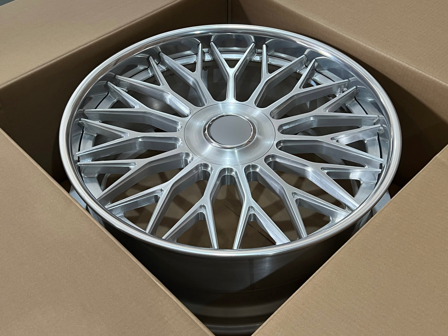 Assembled Custom Forged Alloy Wheels For Rolls Royce Ghost Cullinan Phantom Wraith Dawn