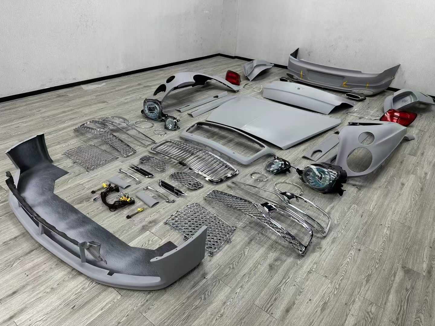 2020 look conversion upgrade body kit for Bentley Flying Spur 2013-2019