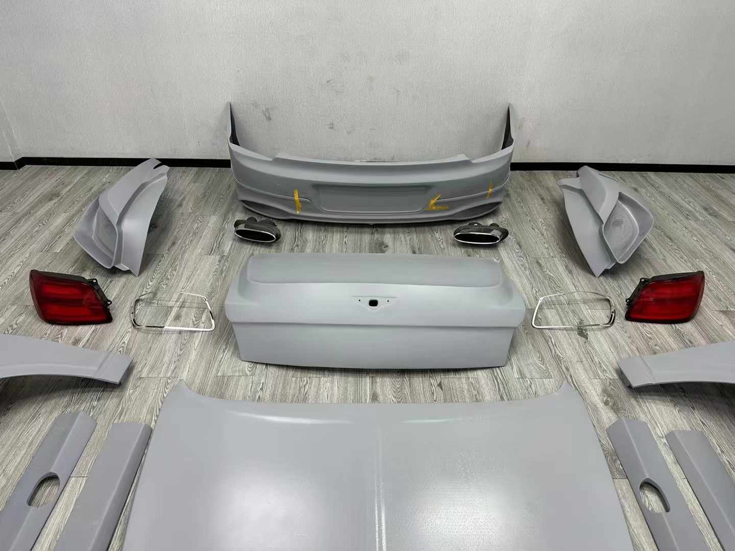 2020 look conversion upgrade body kit for Bentley Flying Spur 2013-2019