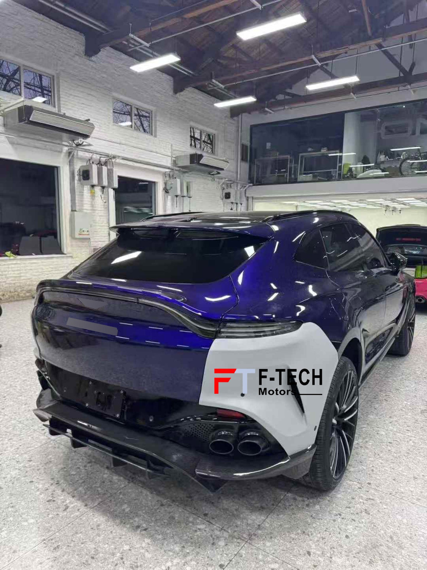 Conversion Upgrade Dry Carbon FIber Body Kit For Aston Martin DBX 707 2020+