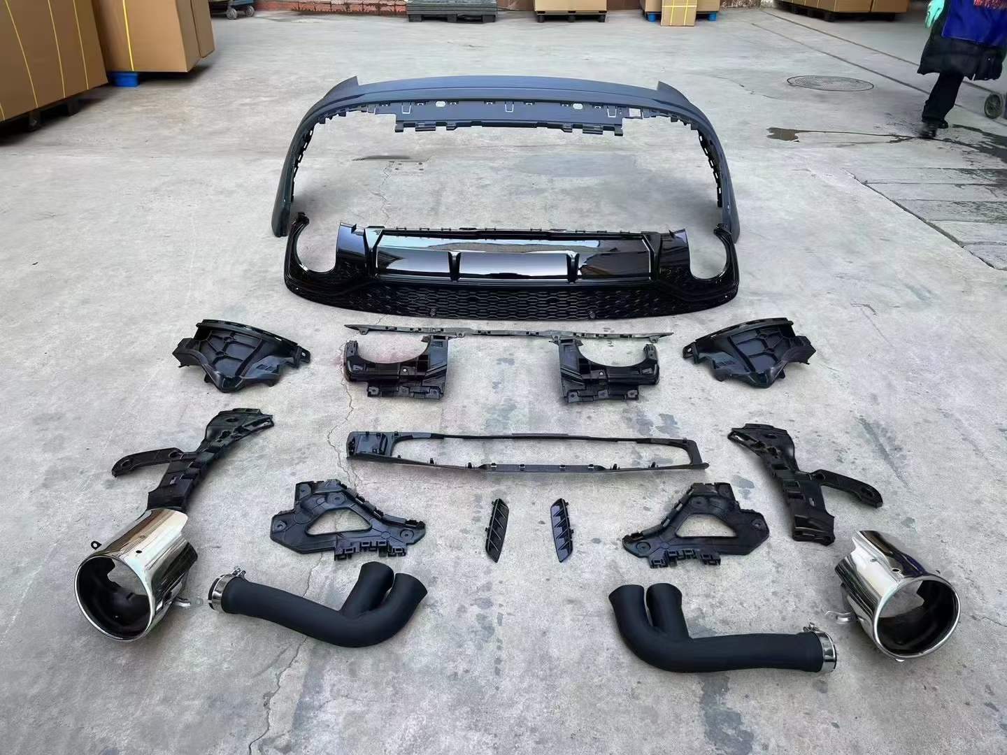 Audi RS Q8 style conversion upgrade body kit for Audi Q8 2019 - 2023