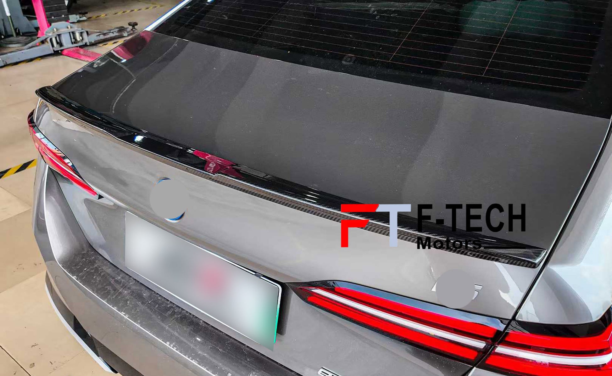 Dry Carbon Fiber MP Trunk Spoiler For BMW 5 Series G60 G68 2023+