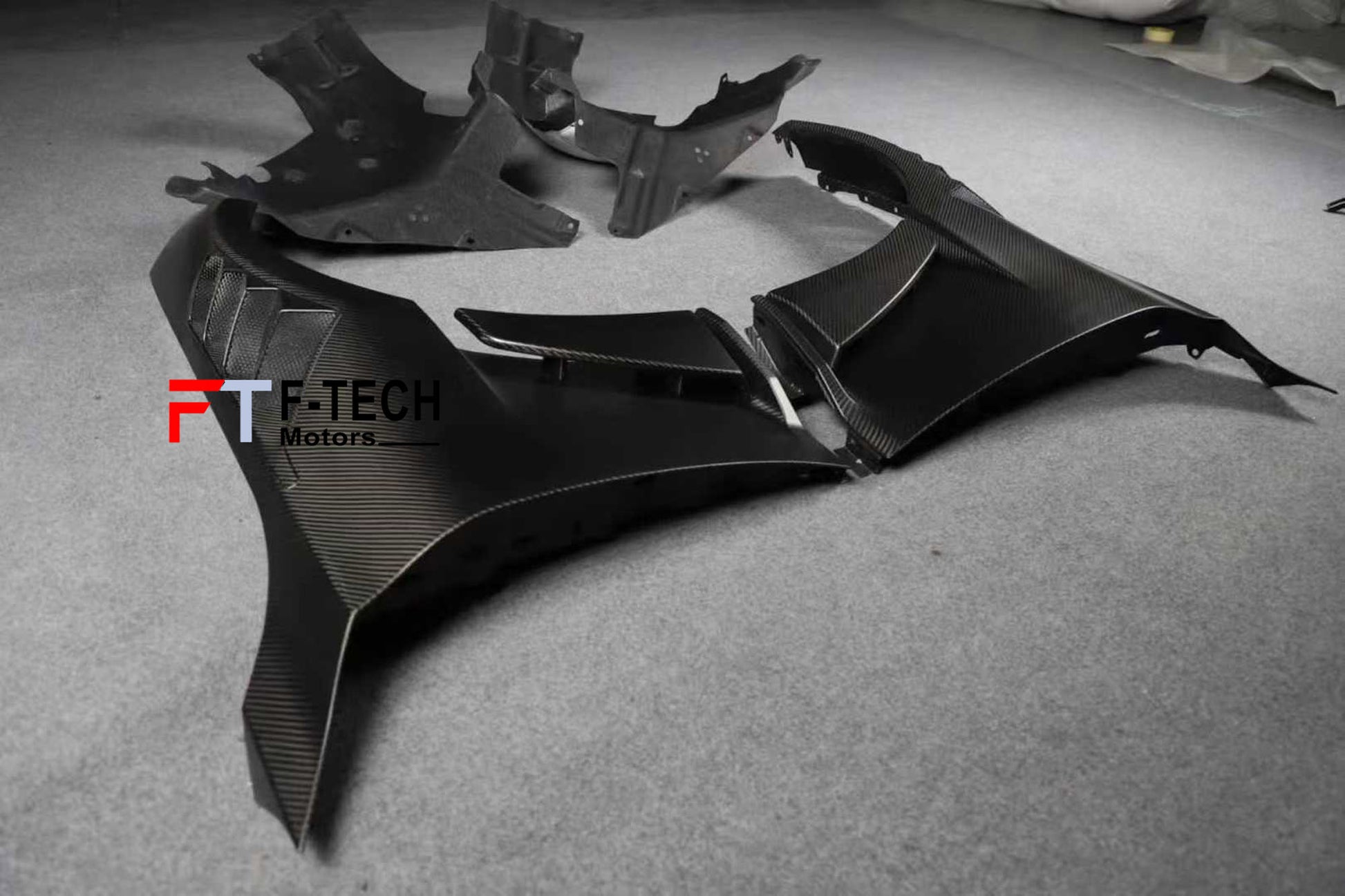Carbon Fiber Front Fenders For BMW M2 G87 2023+