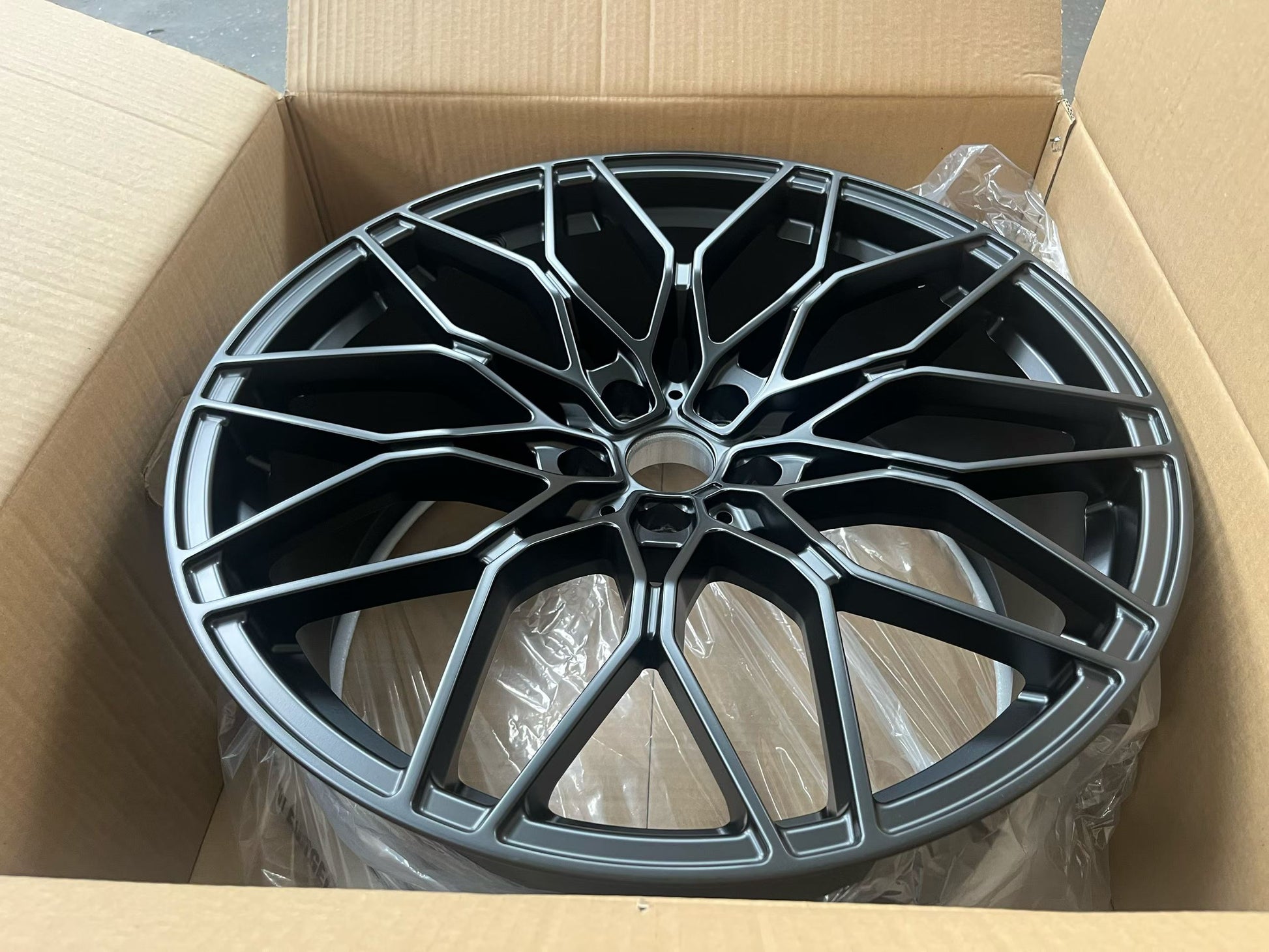 BMW M2 M3 M4 M5 G87 G80 G81 G82 G83 G90 G99 Forged Wheels Custom Rims 18-26 Inch
