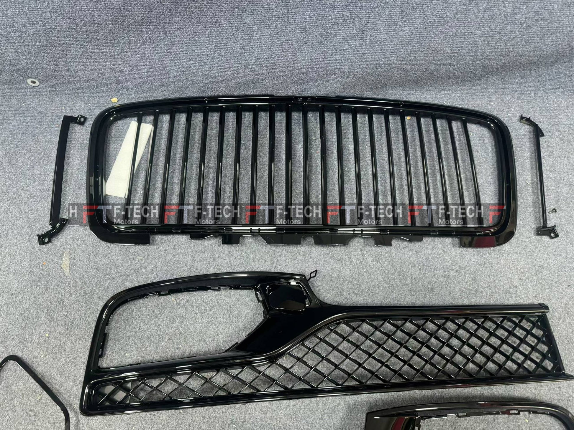 Front Grille Bumper Mesh Tail Light Covers For Bentley Flying Spur 2020 - 2024