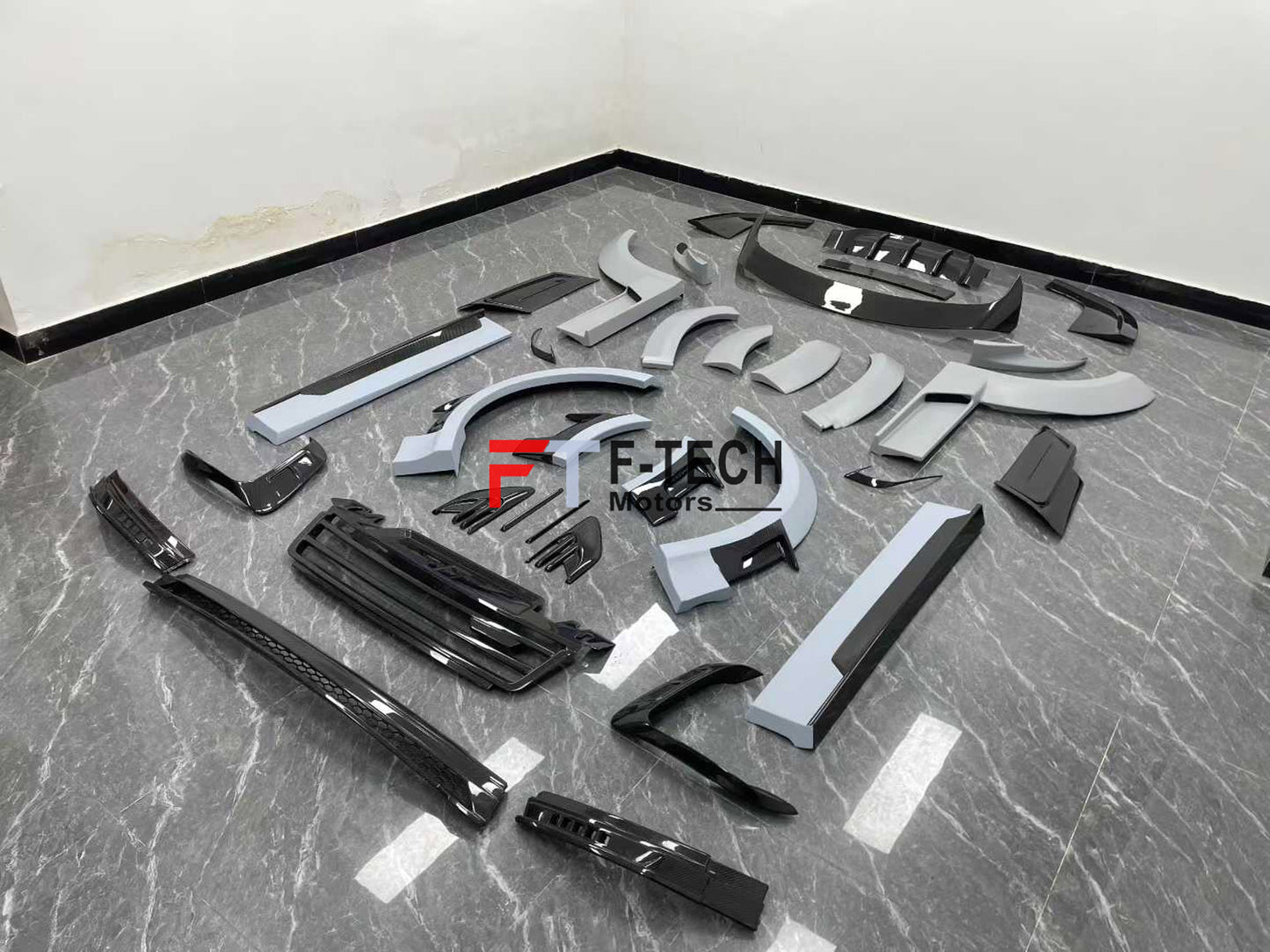 Dry Carbon Fiber Body Kit For Range Rover Sport SVR L494 2017 - 2023 Mansory