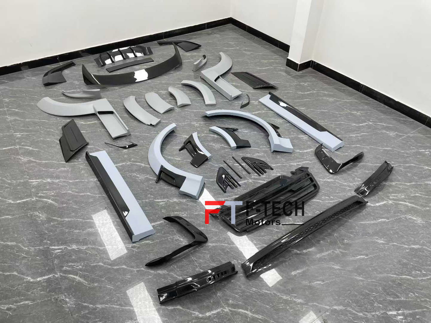 Dry Carbon Fiber Body Kit For Range Rover Sport SVR L494 2017 - 2023 Mansory