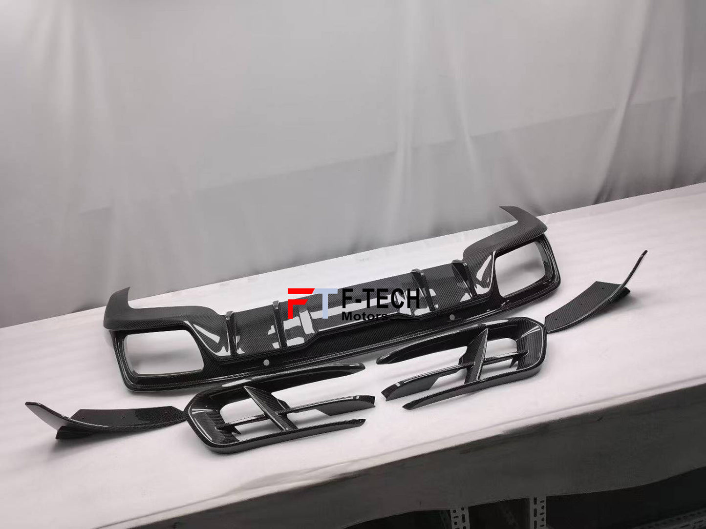 Carbon Fiber Front Air Vents Rear Diffuser For Porsche Panamera 971 2017 - 2023