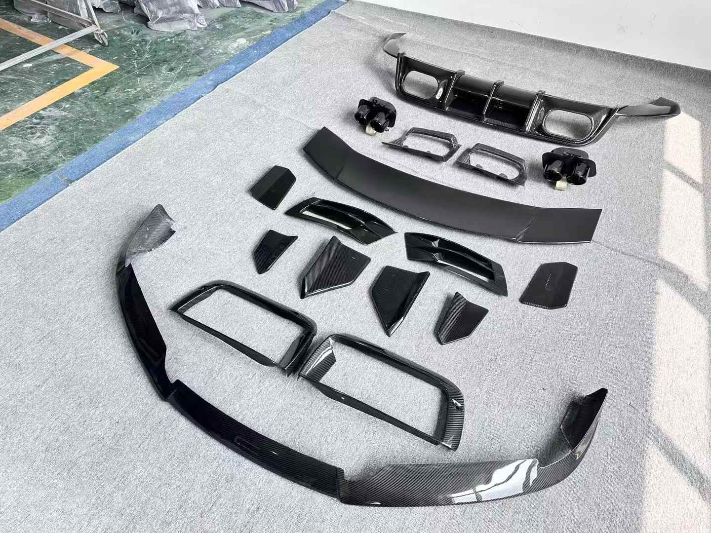 Carbon fiber BRS style body kit for Porsche 911 992.1 Turbo S 2019 - 2024