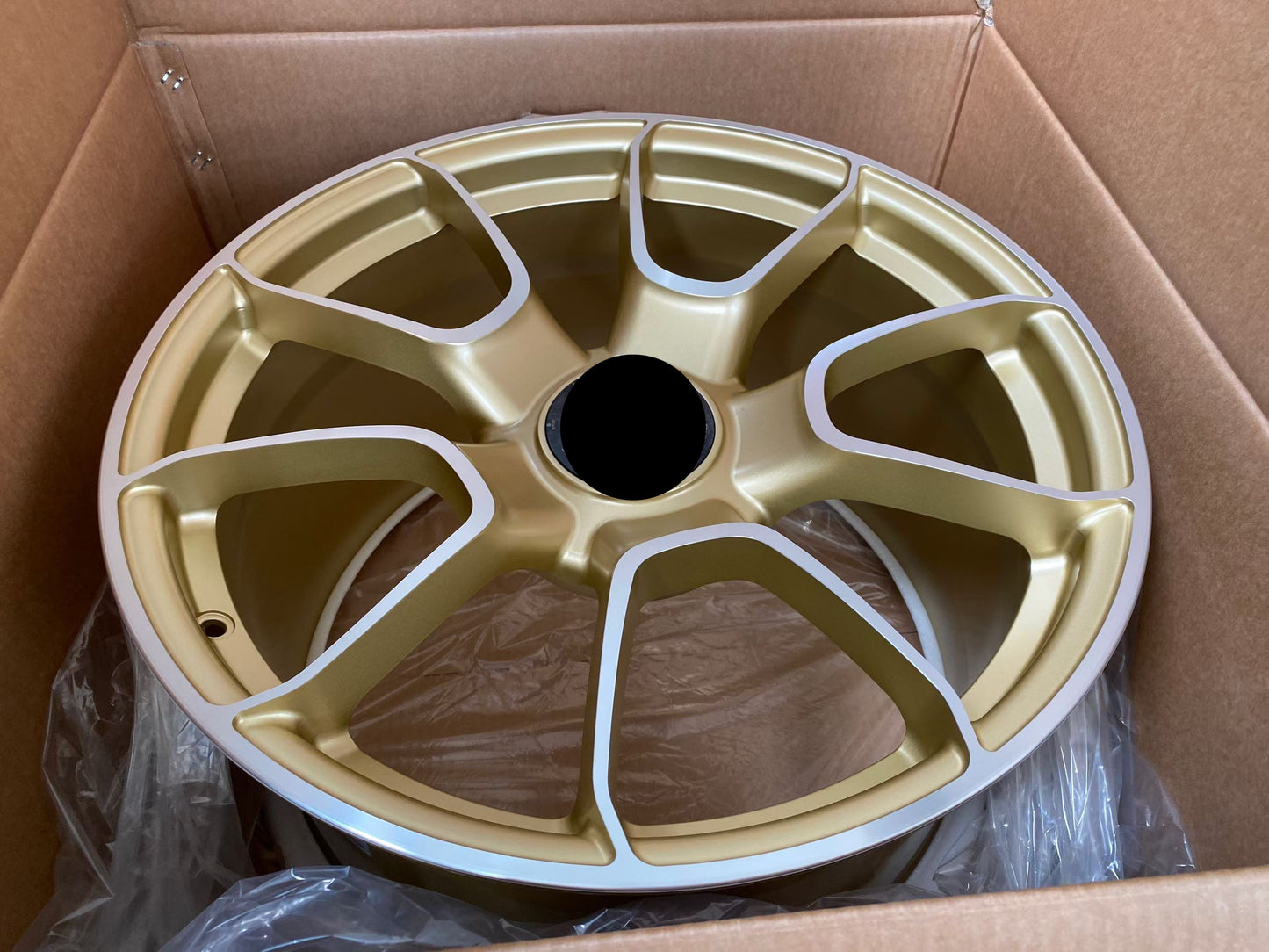 Center Lock Porsche 911 992 Carrera 4 S 4S Turbo S Forged Wheels Custom Rims 18-26 Inch