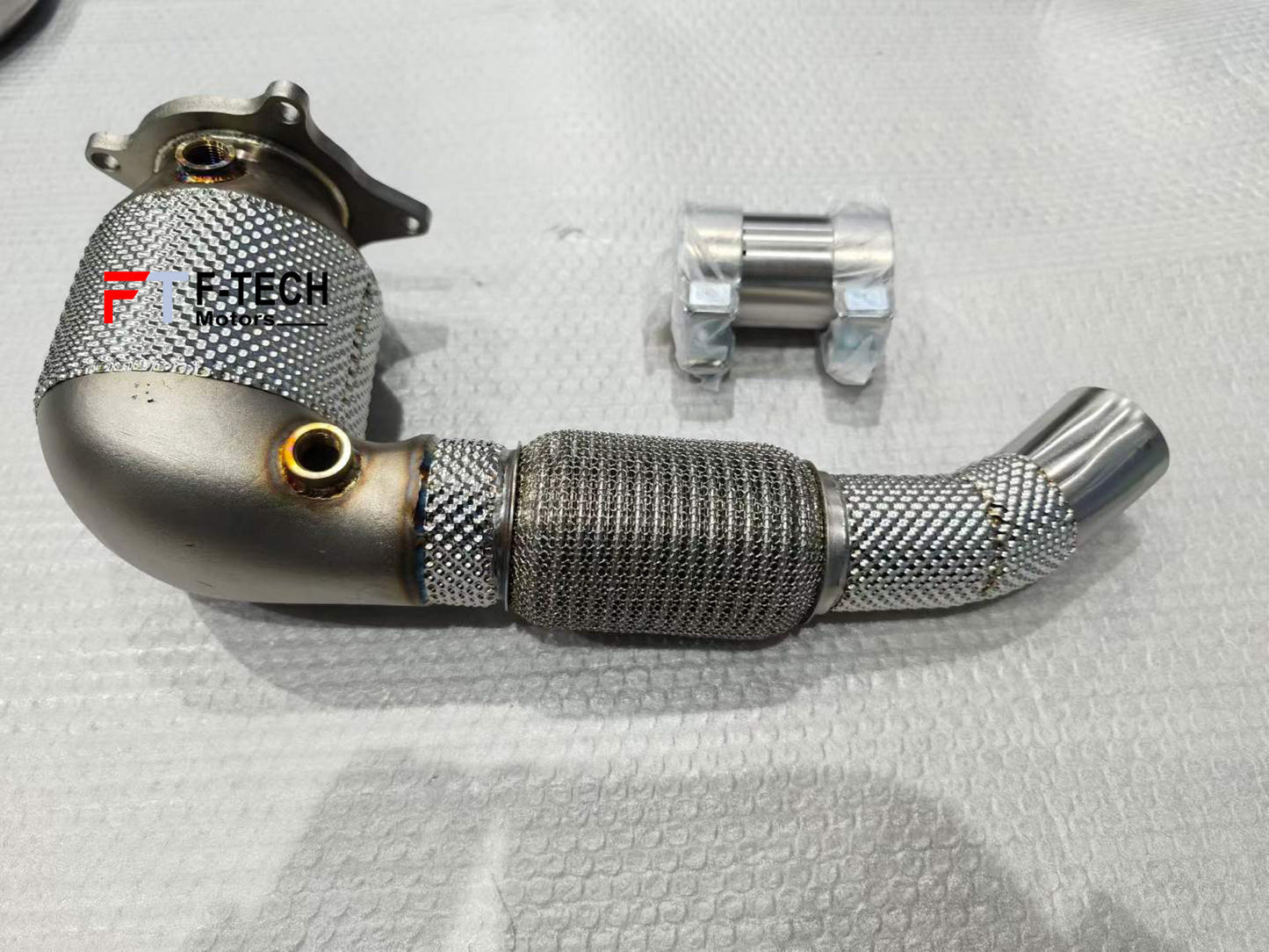 Catted High Flow Downpipe 300 Cell For BMW M8 F91 F92 F93 2019+ 4.4L