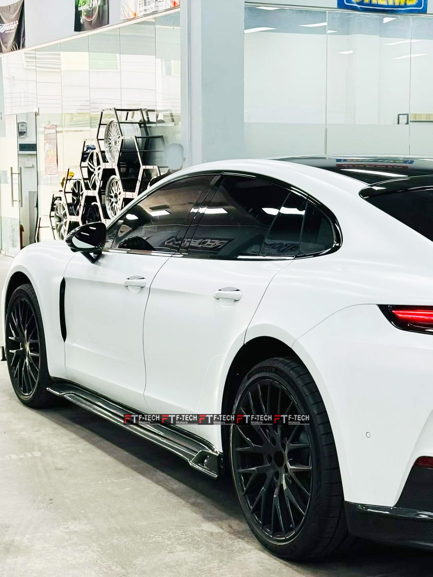 Dry Carbon Body Kit For Porsche Panamera 976 2024+