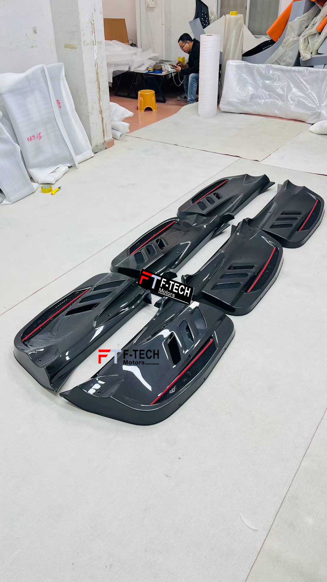 Dry Carbon Interior Door Panel Trims For Ferrari SF90 Stradale 2019 - 2024