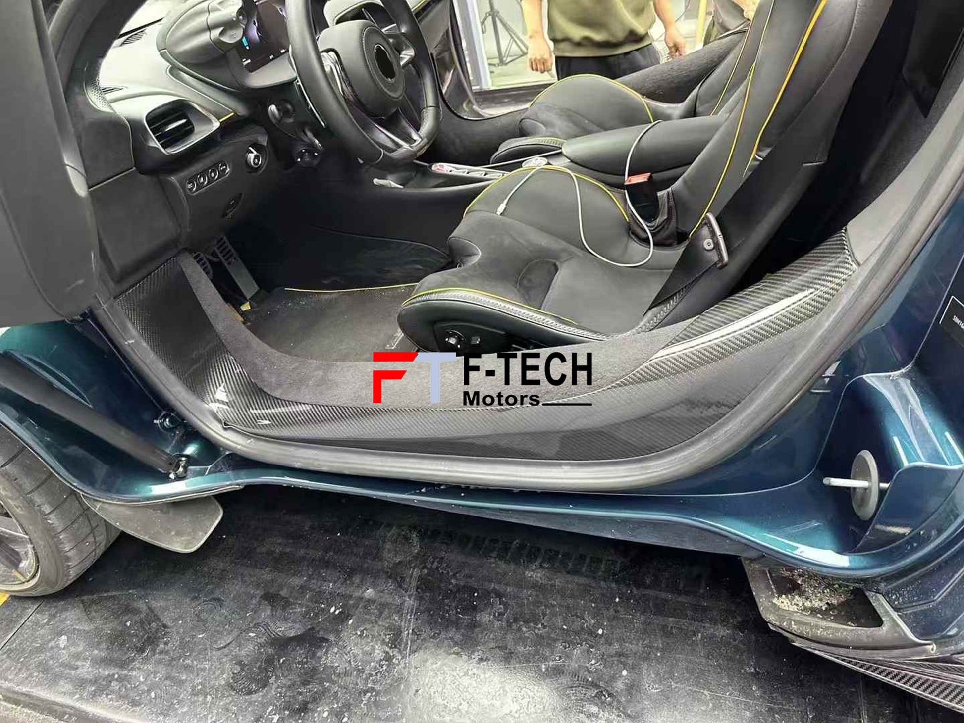 Dry Carbon Fiber Amans Body Kit for McLaren Artuta 2023+