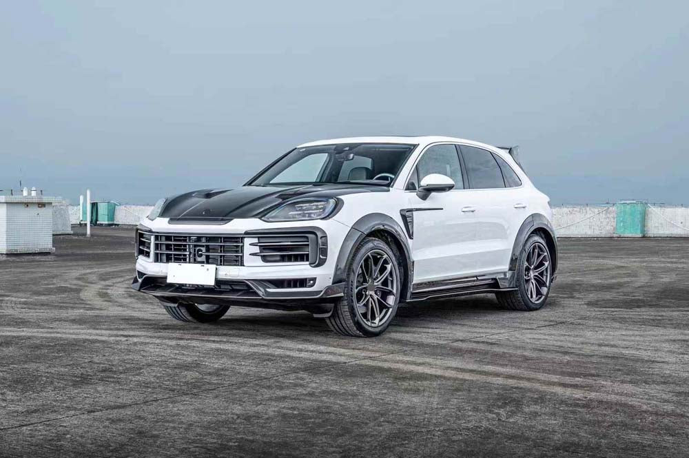 Dry Carbon Fiber Body Kit For Porsche Cayenne 9Y0 2023+ Hood Front Lip Diffuser Spoiler Mansory