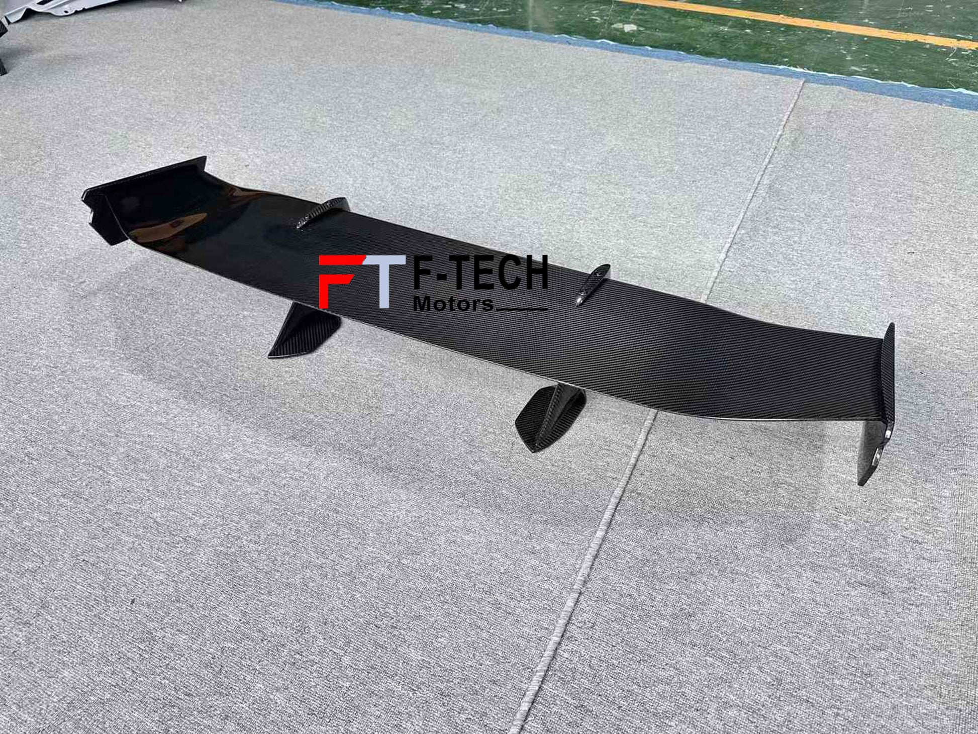Dry Carbon Fiber Rear Wing Spoiler For Nissan GT-R R35 2017+ Nismo