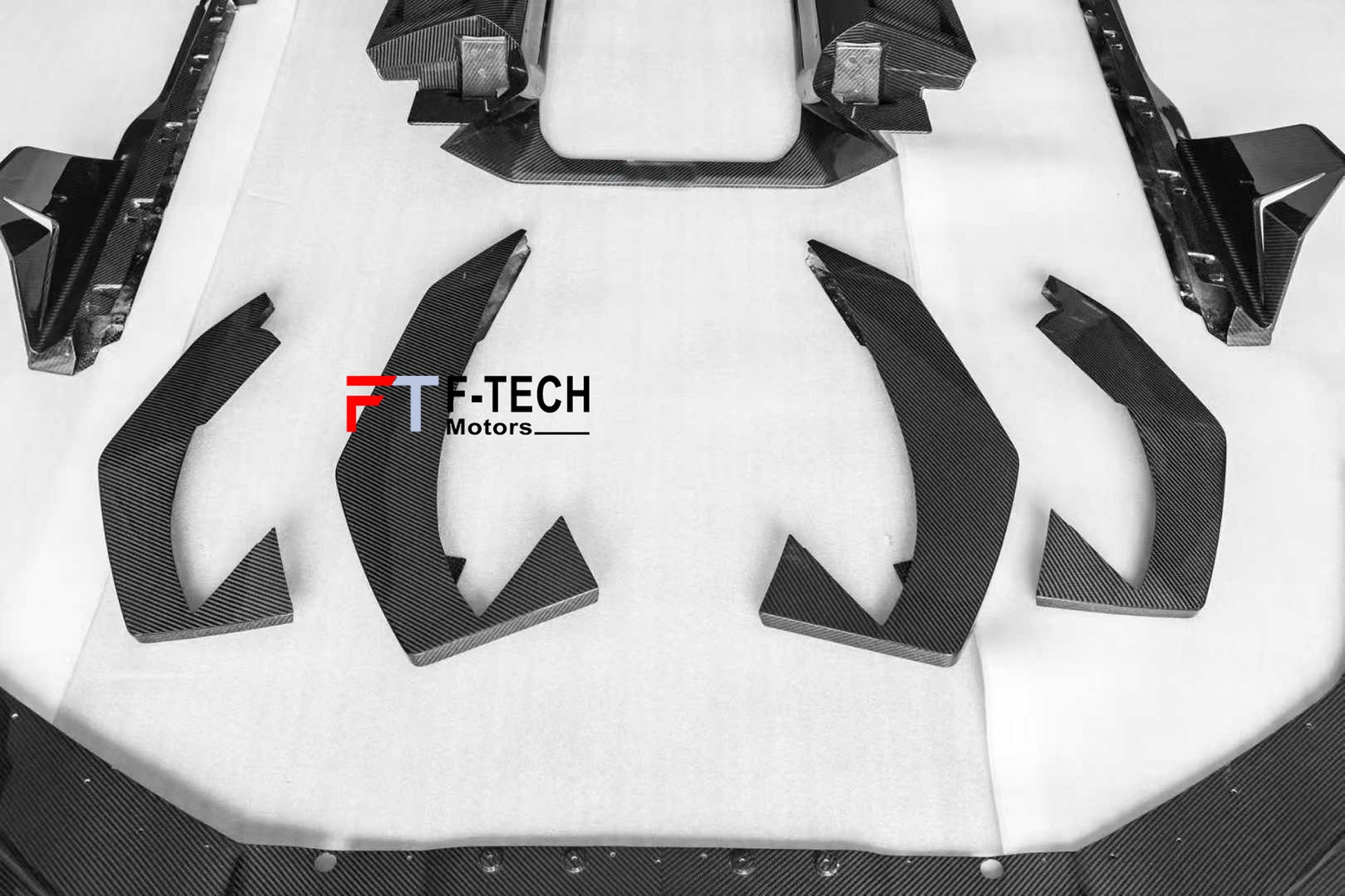 Dry Carbon Fiber Body Kit For Lamborghini Revuelto 2024+ Duke
