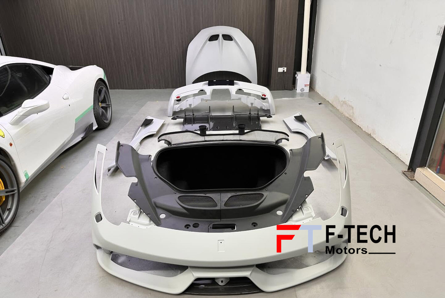 Dry Carbon Fiber Body Kit For Ferrari 458 Italia Spider 2010 - 2015