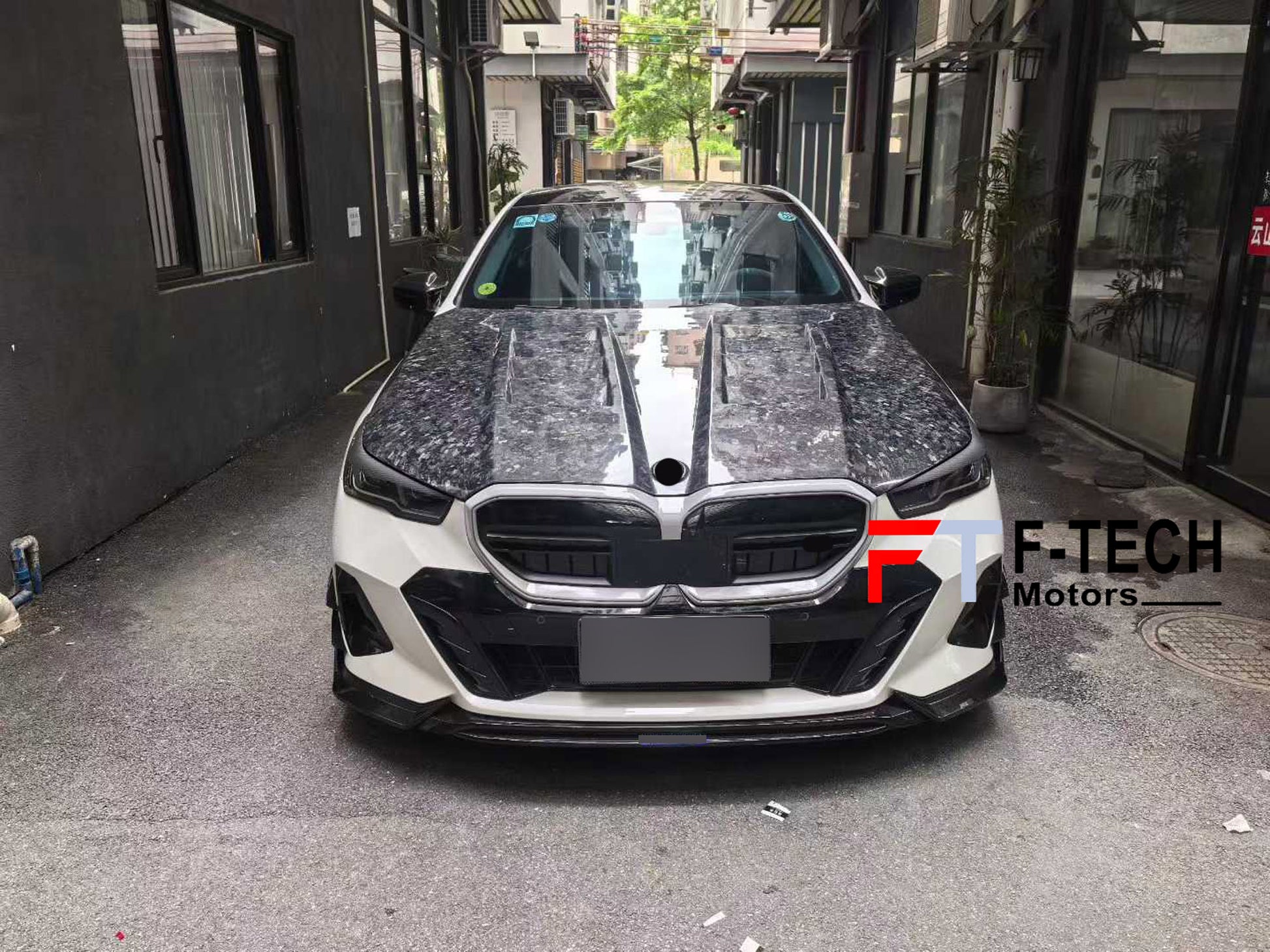 rged Carbon Fiber Hood Bonnet for BMW M5 G90 5 Series G60 2024+