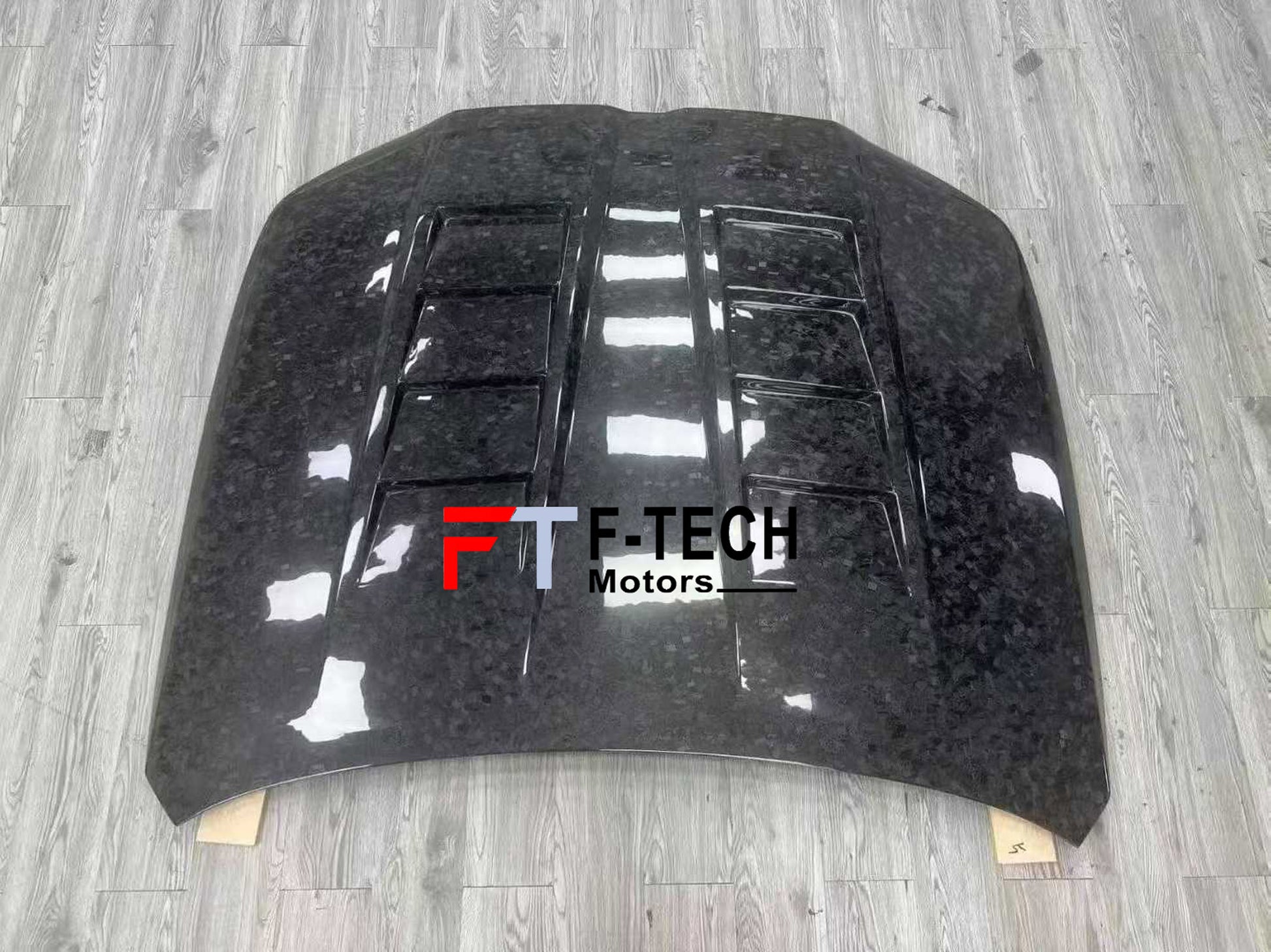 rged Carbon Fiber Hood Bonnet for BMW M5 G90 5 Series G60 2024+