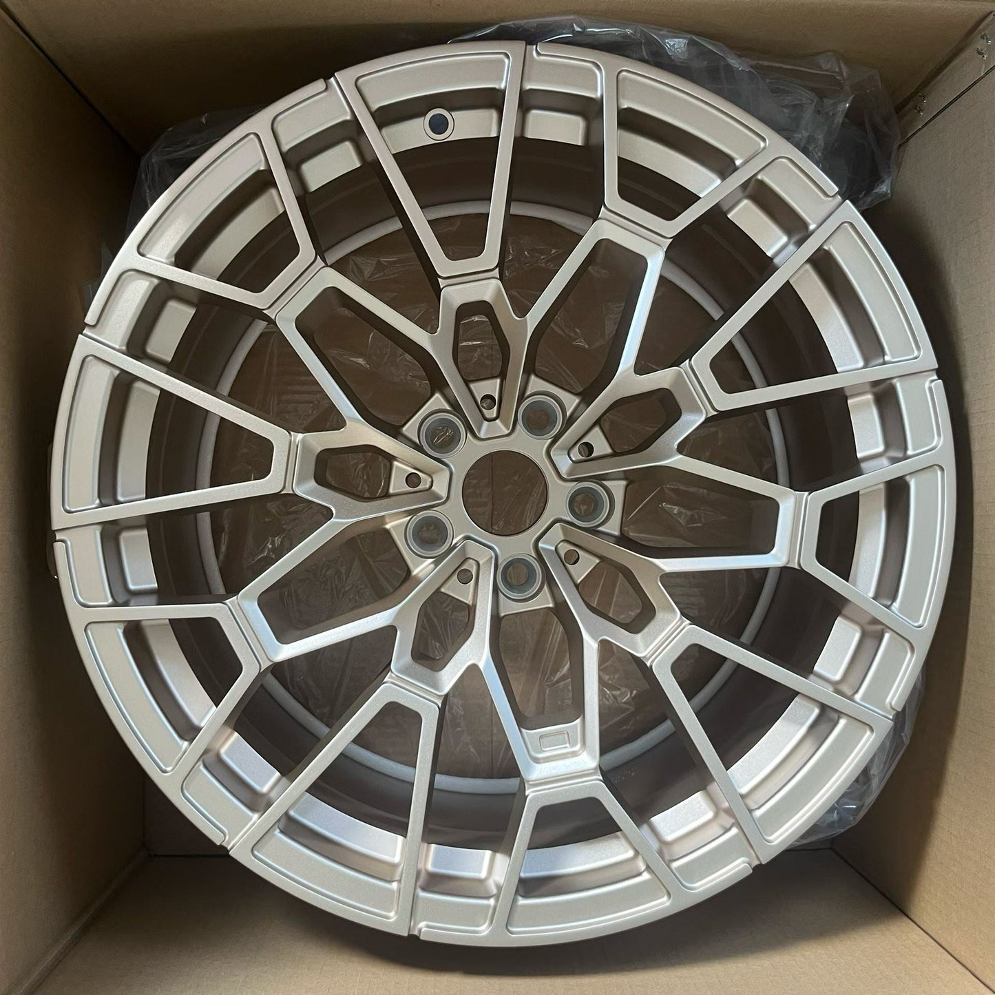 BMW 7 Series G70 i7 M70 740d 730i 740i 760i 750e 760e Forged Wheels Custom Rims 18-26