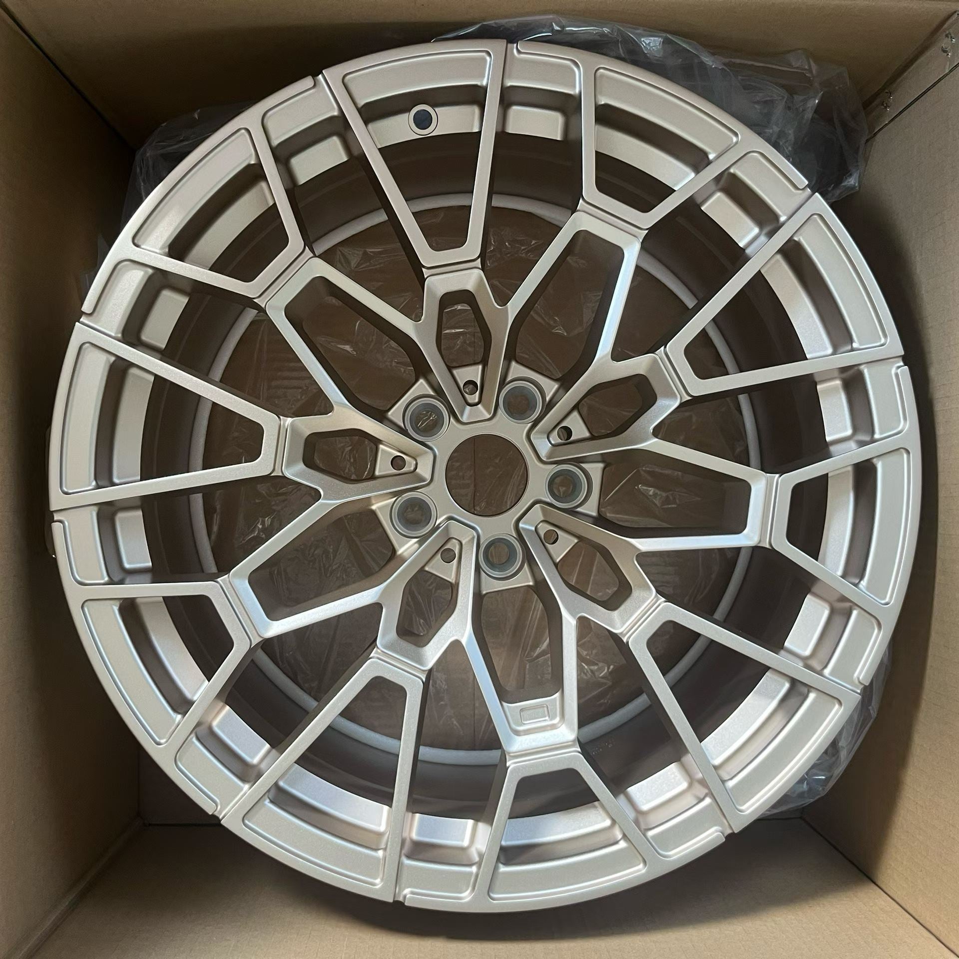 BMW 7 Series G70 i7 M70 740d 730i 740i 760i 750e 760e Forged Wheels Custom Rims 18-26