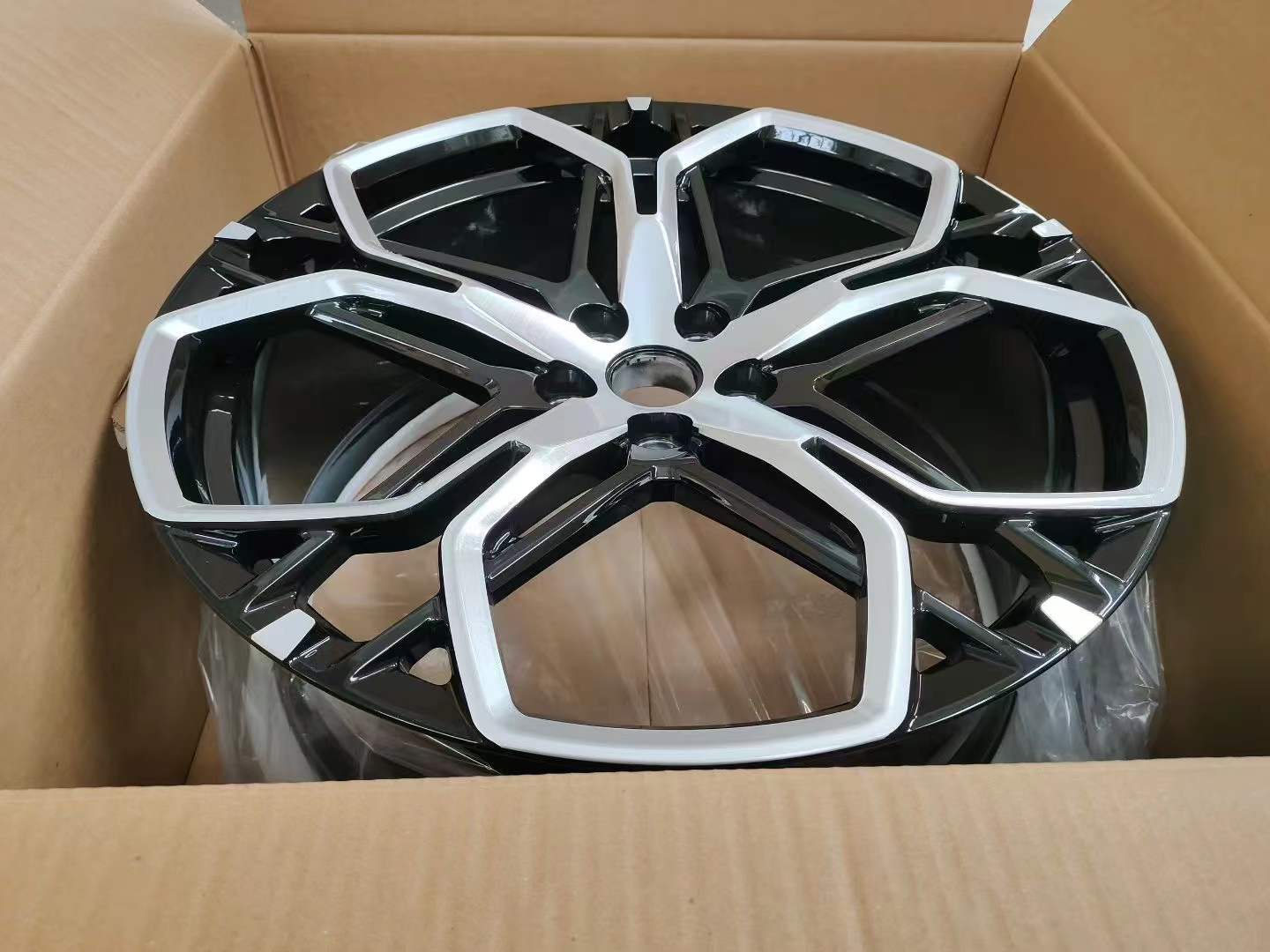 Forged Wheels Rims For Lamborghini Urus Huracan Aventador Gallardo Revuelto Murcielago