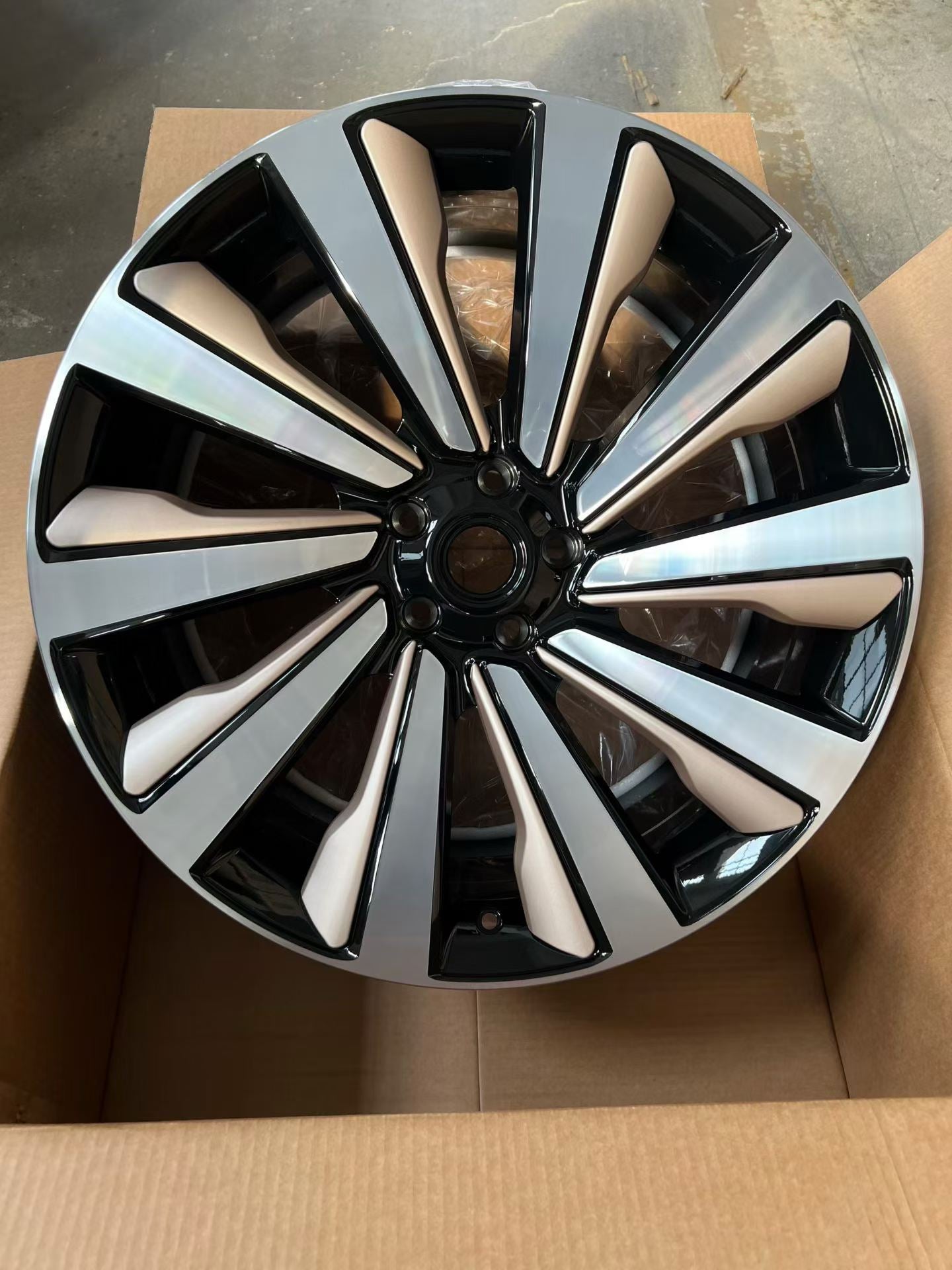 Forged Wheels Rims 17 18 19 20 21 22 23 24 inch Range Rover L460 Range Rover Sport L461
