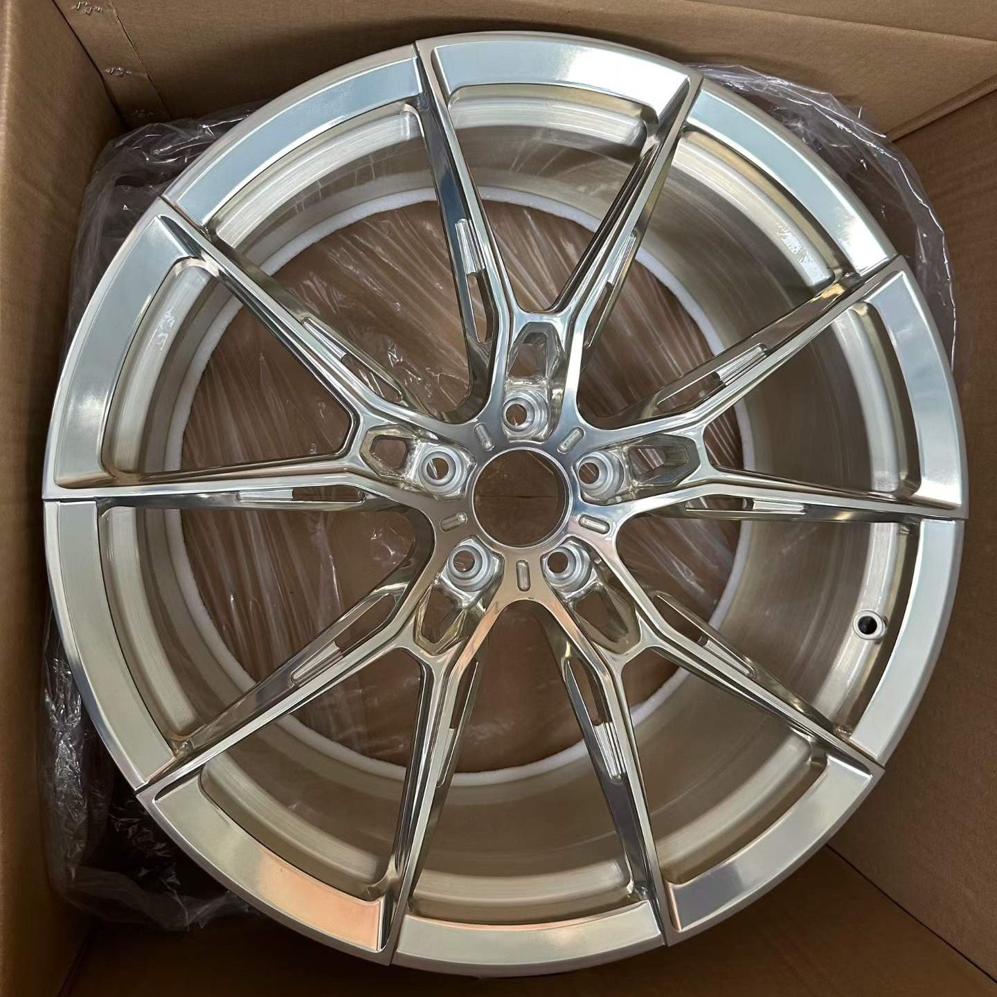 Custom Forged Wheels Rims 18 19 20 21 22 23 24 26 Inch For Lotus Emira