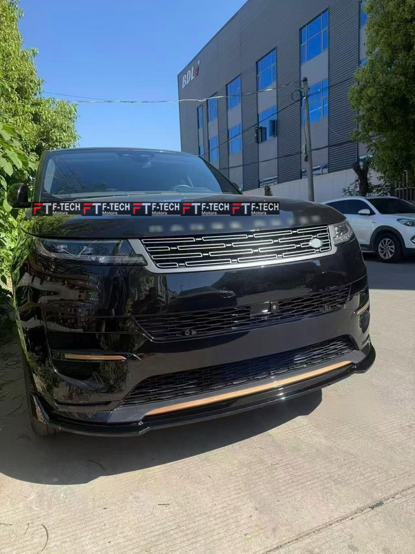 Gloss Black Front Lip Spoiler For Land Rover Range Rover Sport L461 2023+