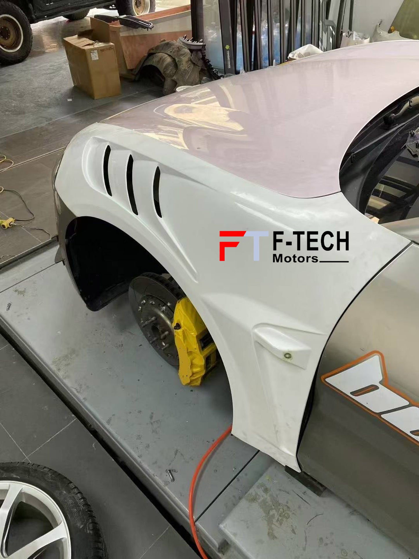 Front Fenders WIth Air Vents For Xiaomi SU7 2023+