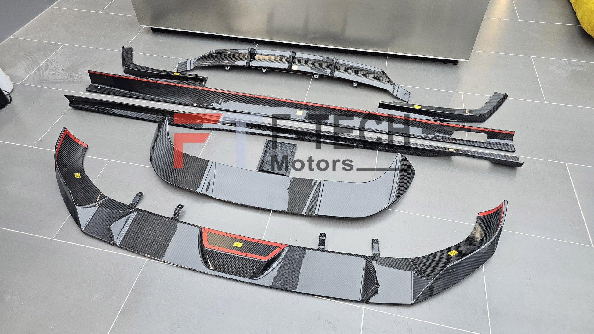 Dry Carbon Fiber Aero Kit For BMW X7 G07 LCI 2023+ FD Future Design