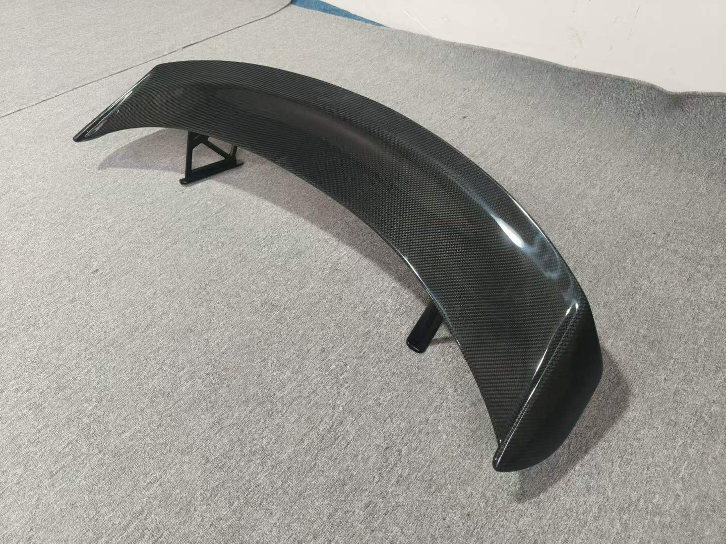 Dry Carbon Fiber GT4 Spoiler For Porsche 718 Cayman 982 2016 - 2025