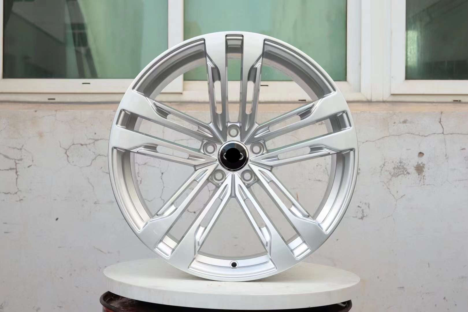 Monoblock Custom Forged Alloy Rims fits Audi RS3 RS4 RS5 RS7 R8 Q4 Q5 Q7 Q8 Sportback e-tron A5 A6 A7 A8 TT e-tron Sportback GT