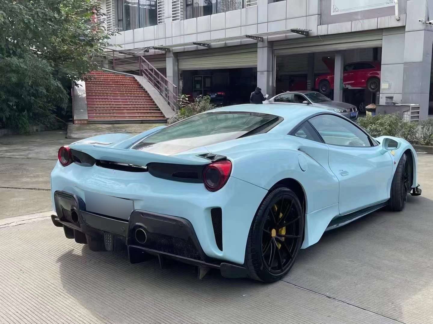 Upgrade Convert Ferrari 488 to Ferrari 488 Pista Body Kit 2015-2019