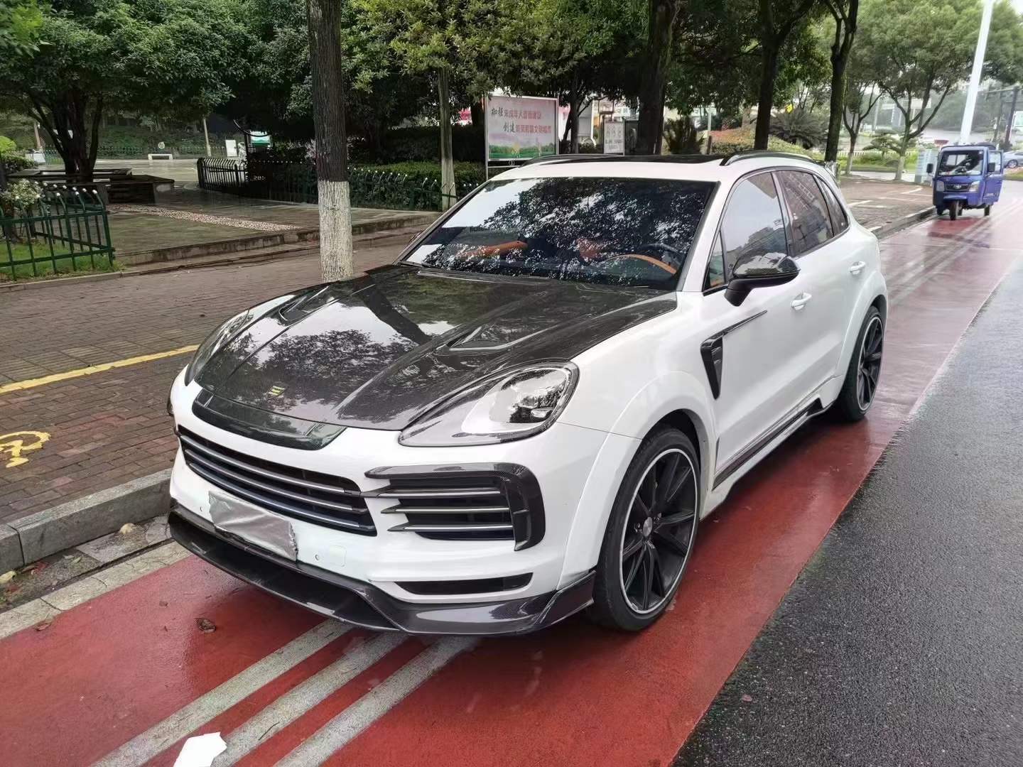 Carbon Fiber Body Kit fits Porsche Cayenne 9Y0 2018 Present Mansory