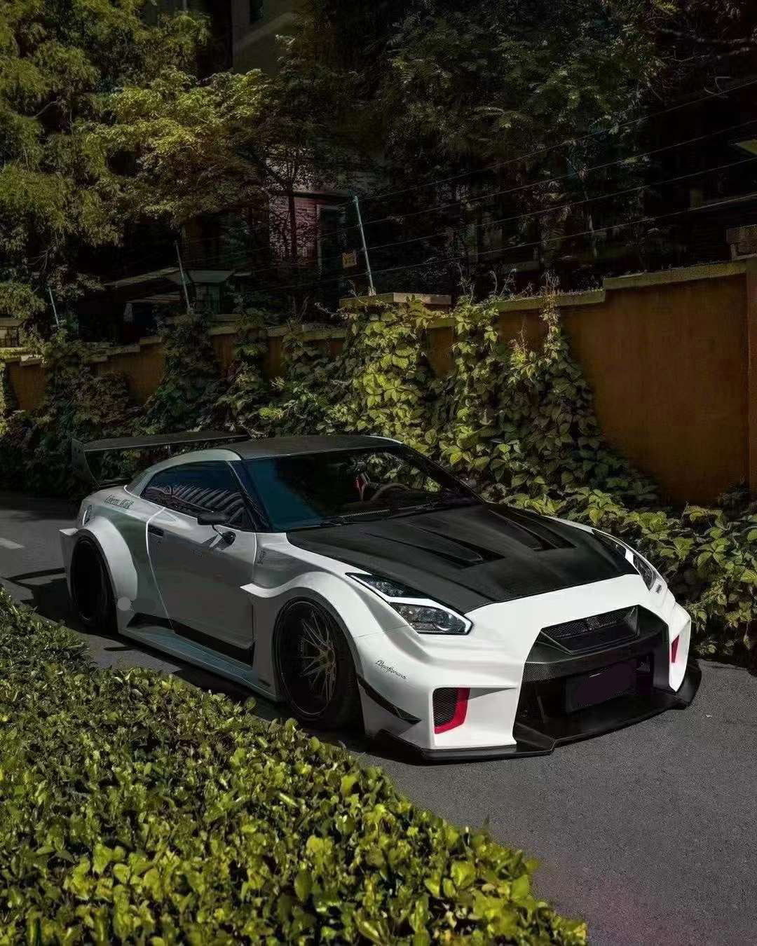 LB style body kit for Nissan GT-R 2016 Present liberty walk