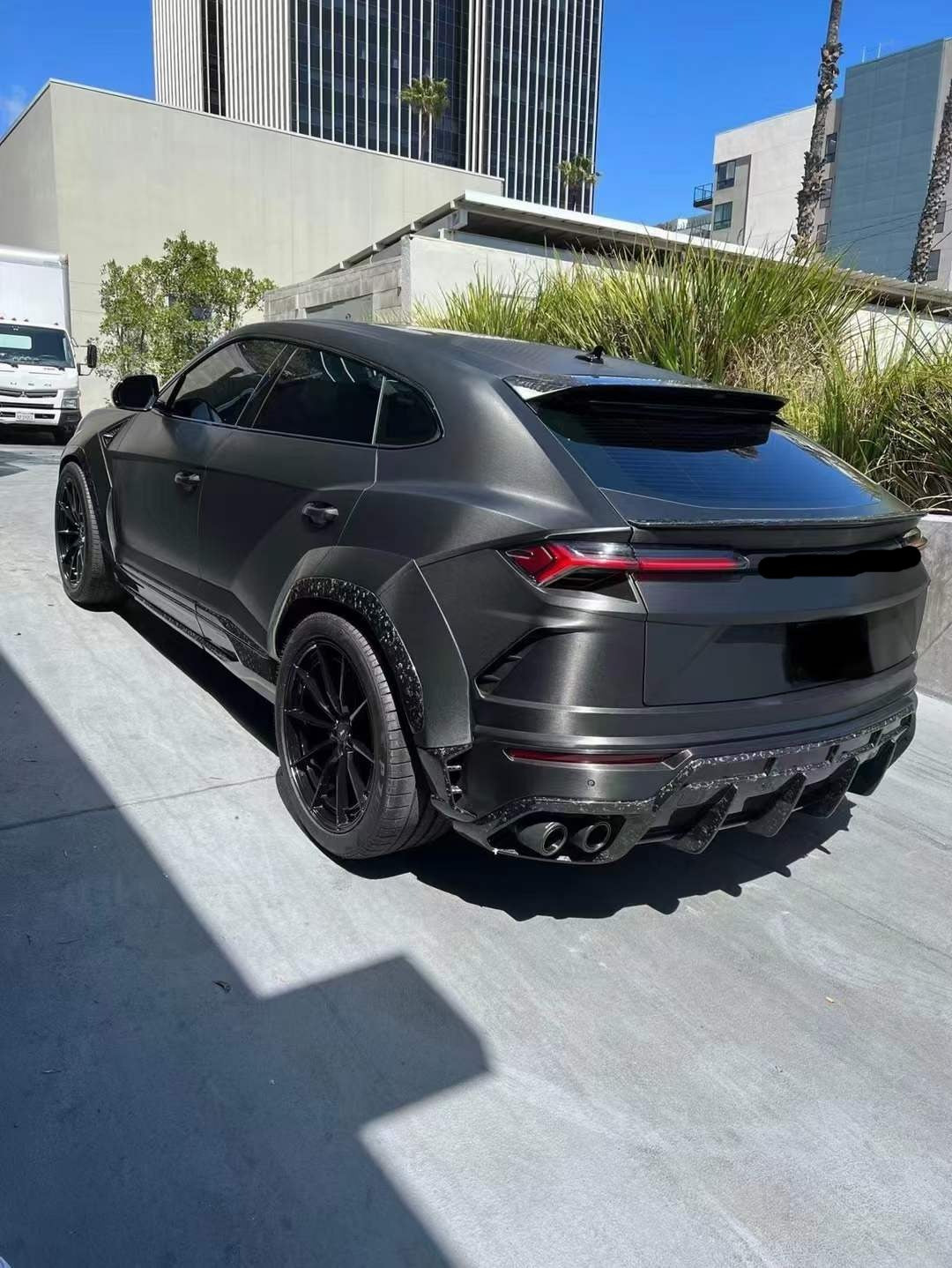 Forged carbon fiber 1016 full body kit for Lamborghini Urus 2018UP