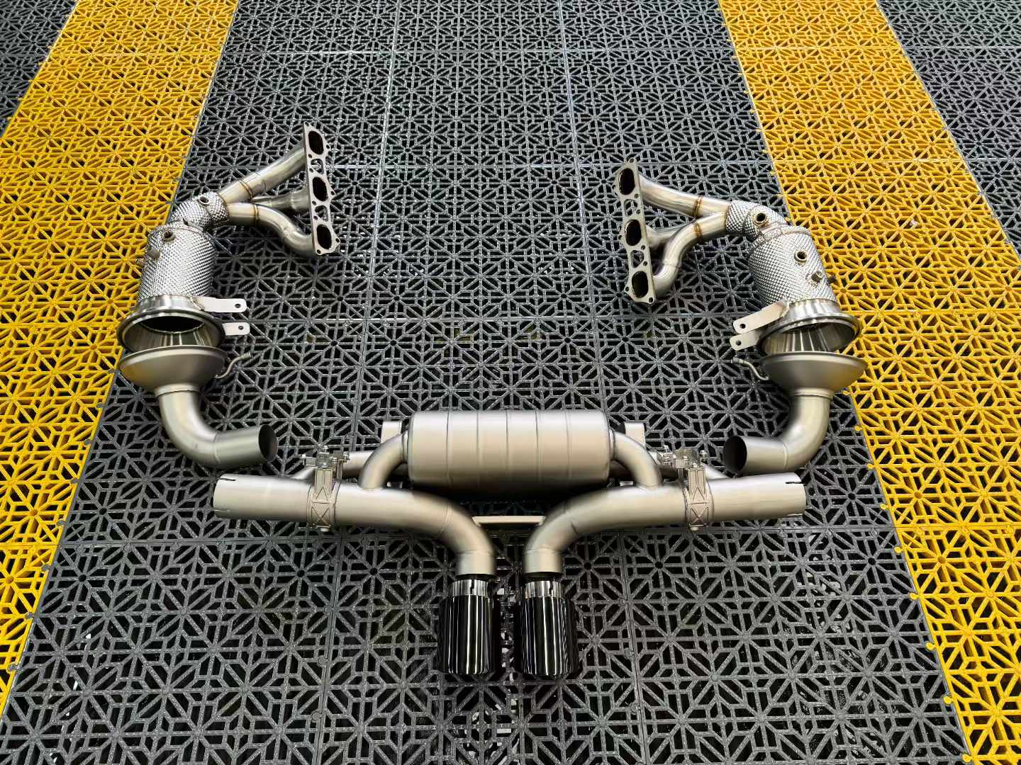 F-Tech Motors exhaust system fit Porsche 911 992 GT3 2019 Present 4.0L