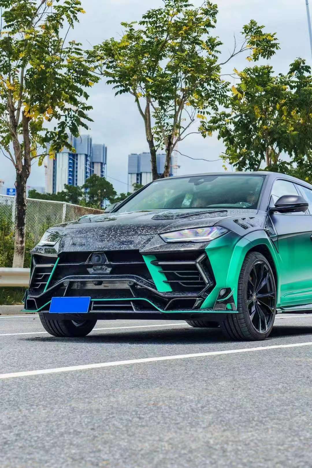 Forged carbon fiber body kit for Lamborghini Urus 2018+