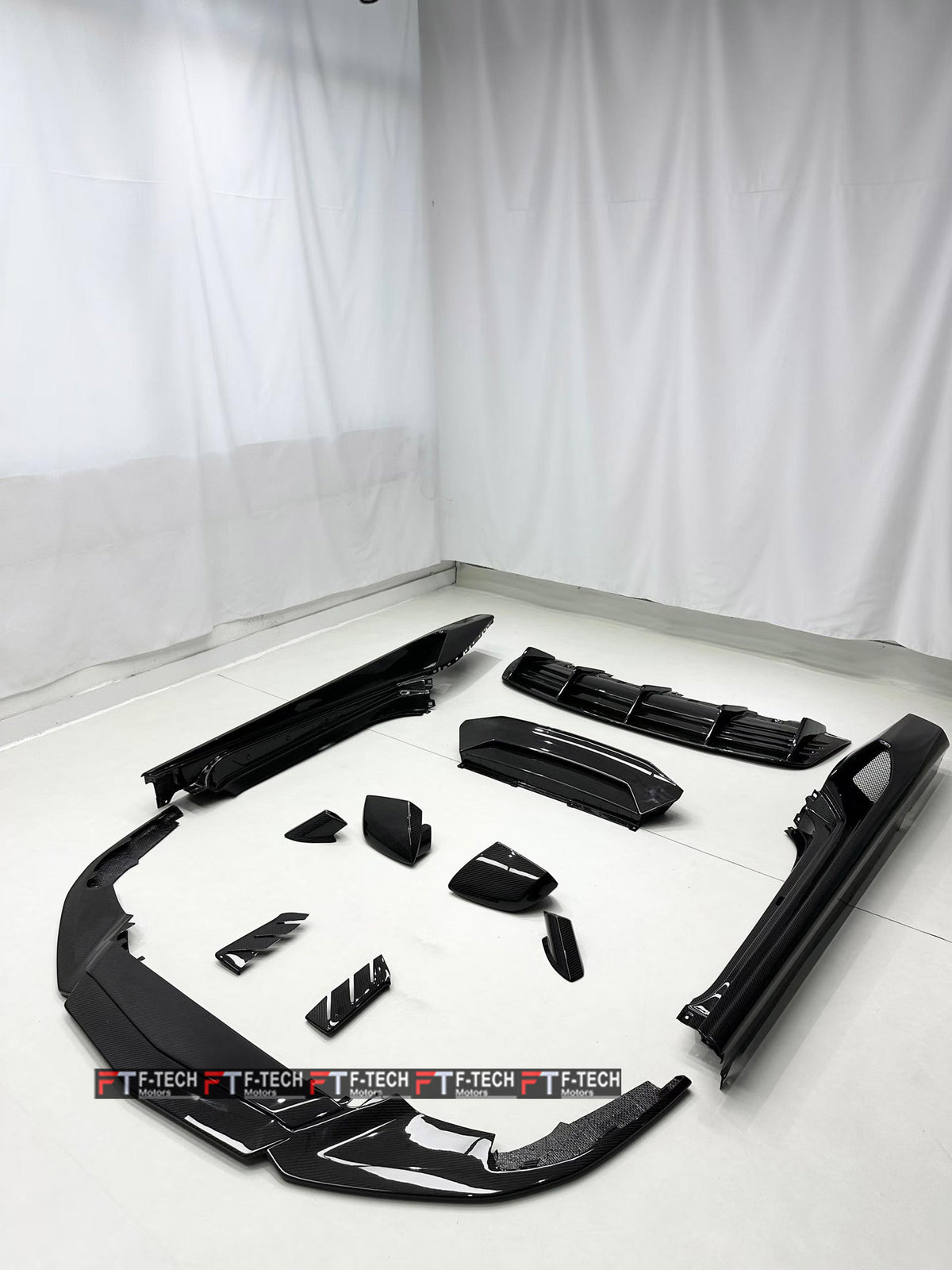 Dry Carbon Fiber Body Kit For Lamborghini Huracan EVO RWD 2020 - 2024 Novitec