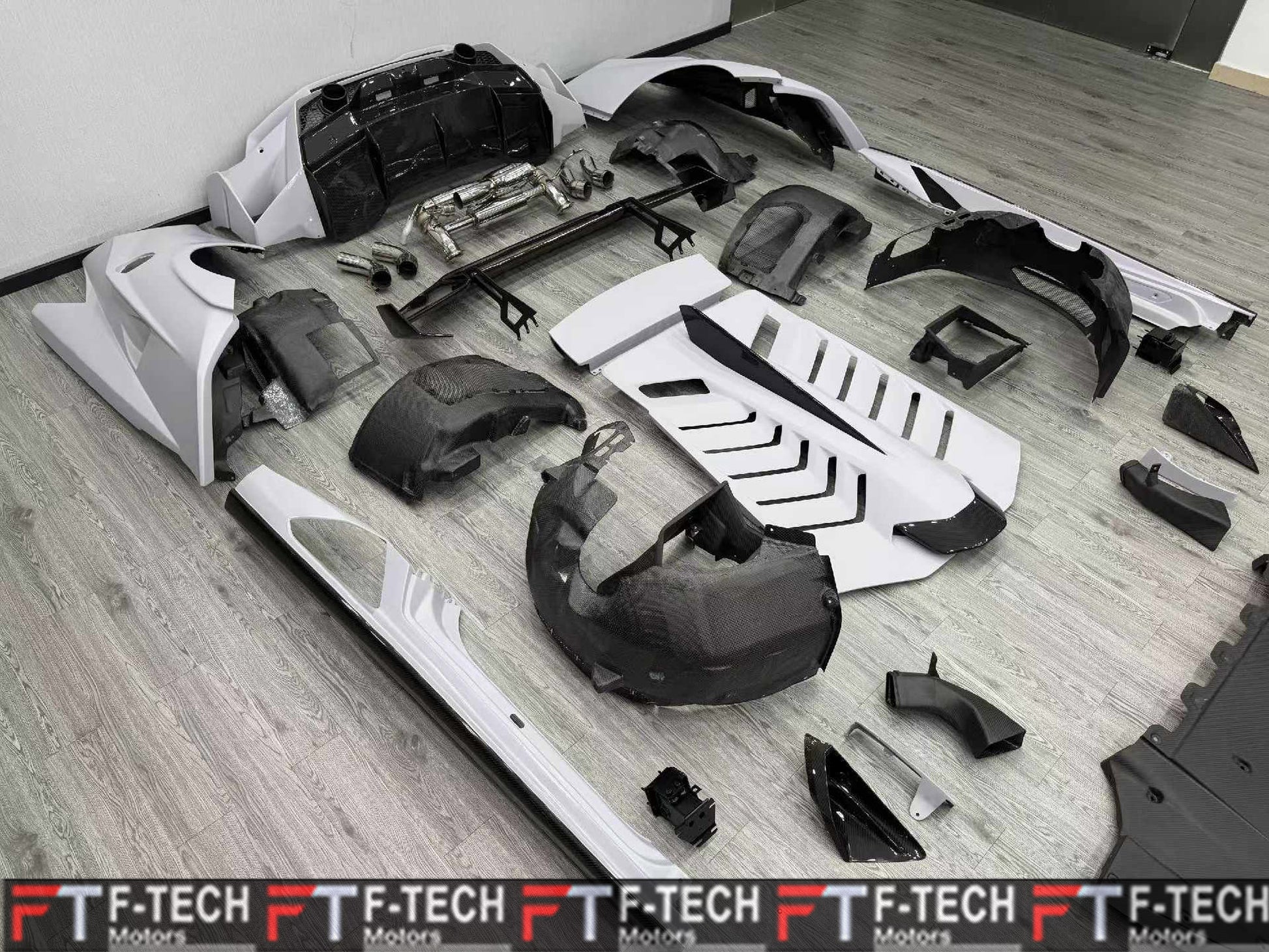 Dry Carbon Fiber STO Conversion Body Kit For Lamborghini Huracan LP580 & LP610 (2015–2026)