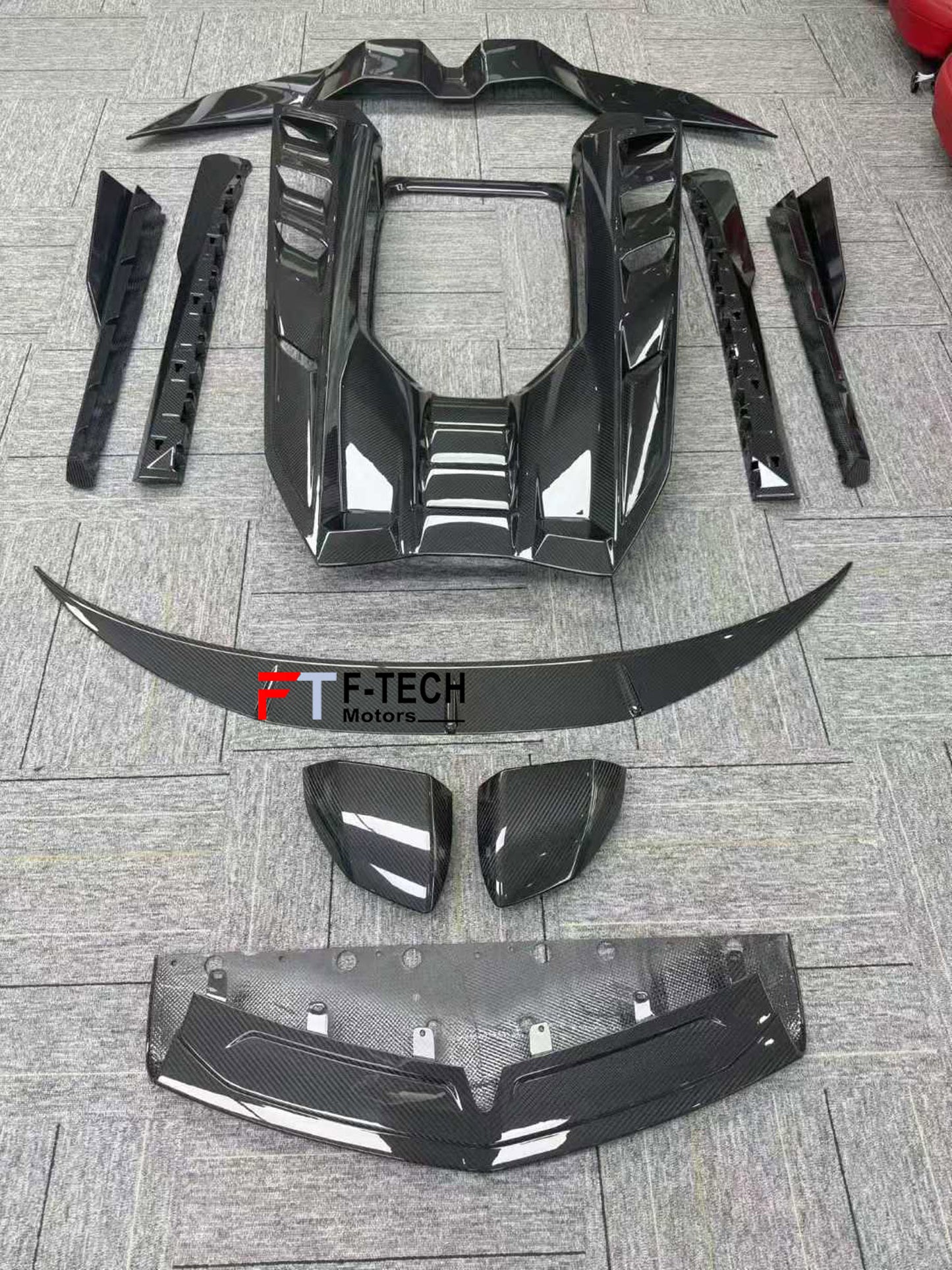 Dry Carbon OEM Look Body Kit For Lamborghini Revuelto 2024+
