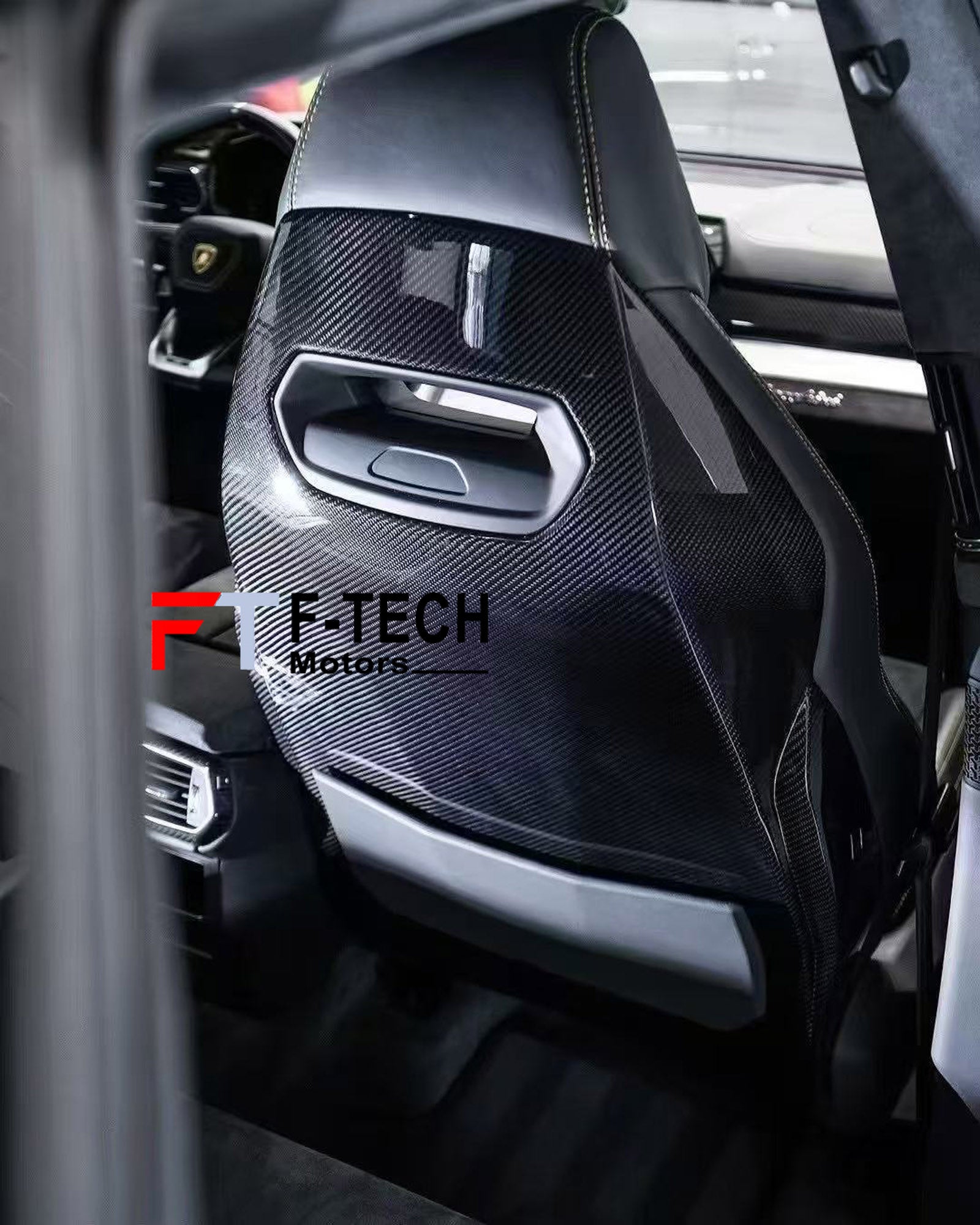 Dry Carbon Fiber Pair of Front Seat Covers for Lamborghini Urus 2018 - 2023